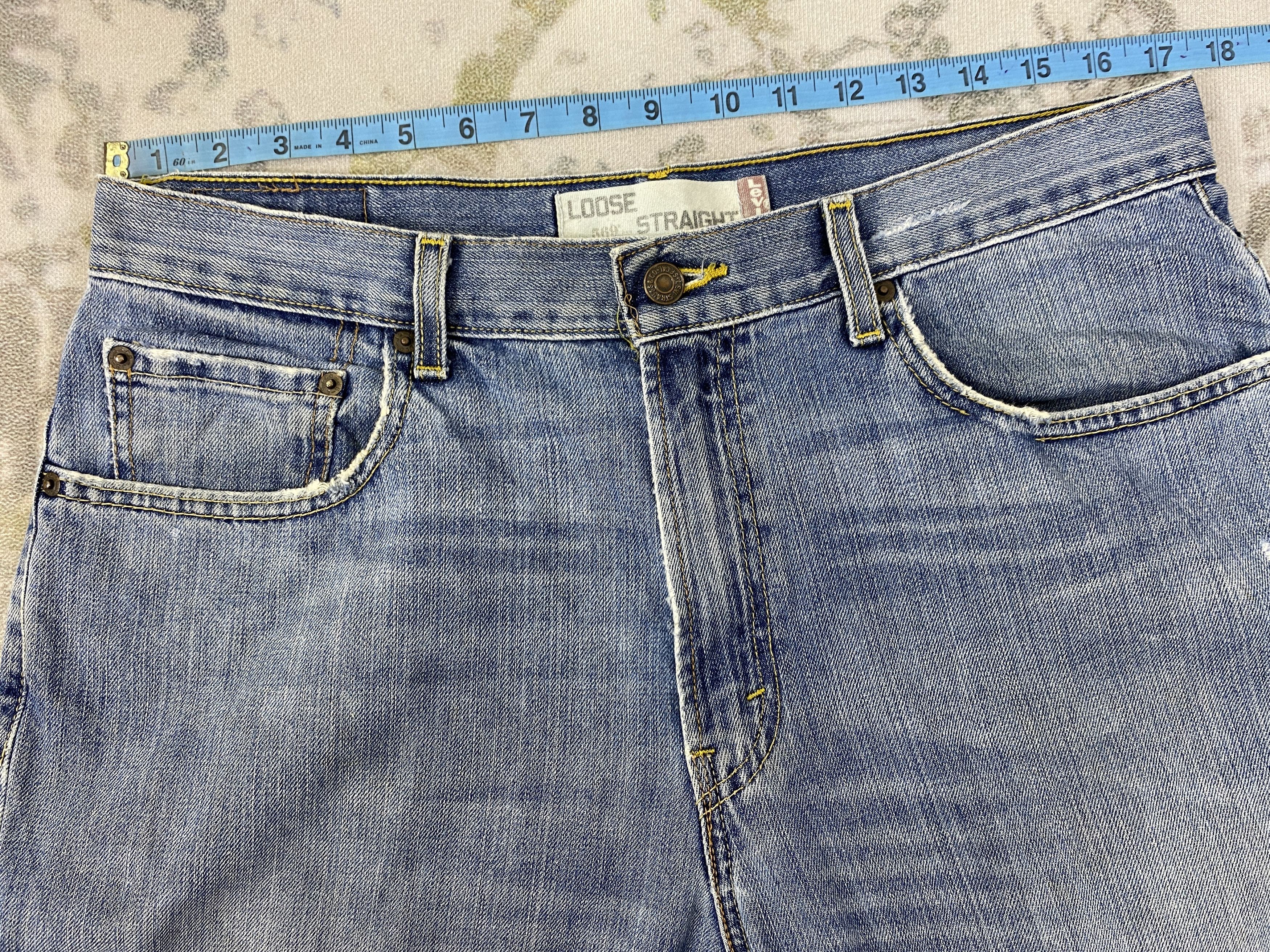 Levi's Blue Distressed Vintage Levi's 569 Loose Denim 35x32 -JN368 Size US 35 - 5 Thumbnail