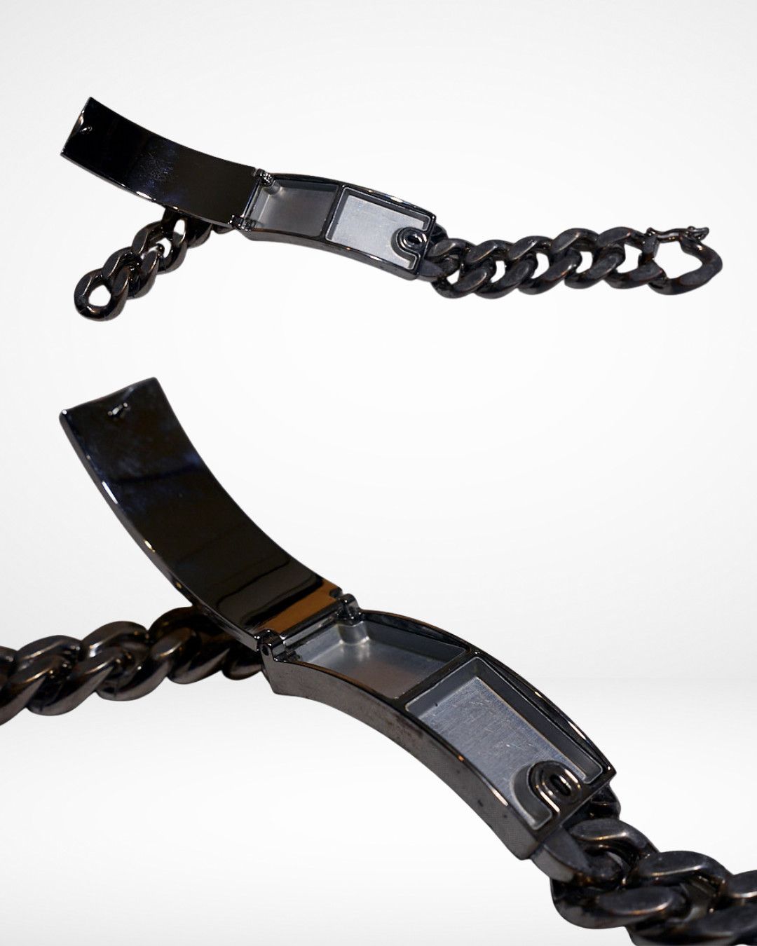 Dior 2006 ‘Street Charm’ 002 Lip Gloss Duo Chain Link Bracelet Size ONE SIZE - 10 Thumbnail