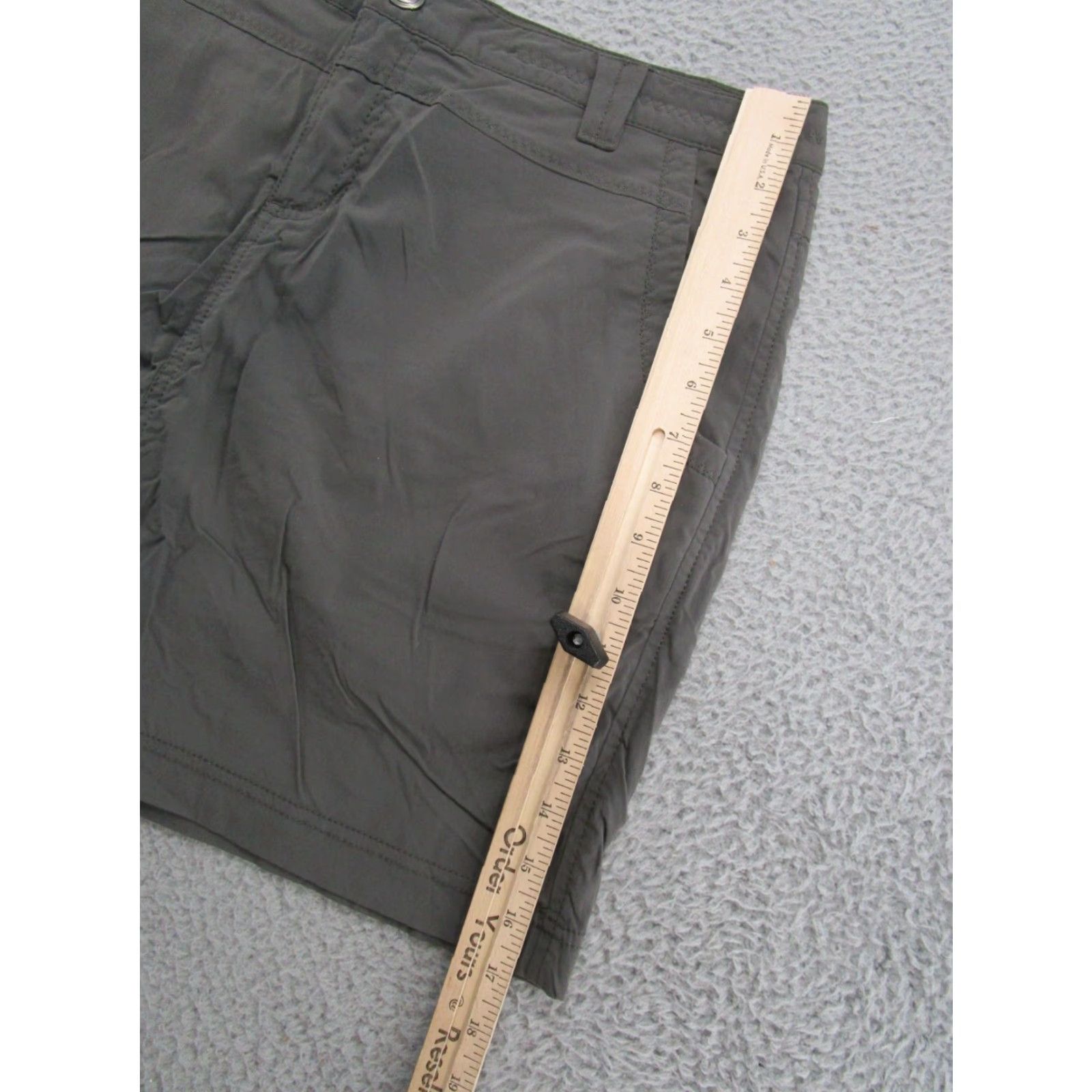 Eddie Bauer Eddie Bauer Women's A Line Nylon Travex Skirt Skort SZ 12 Stretch Outdoor Hiking Gray Denim Pattern Solid Knee Length Casual Men? Size 34" / US 12 / IT 48 - 6 Thumbnail