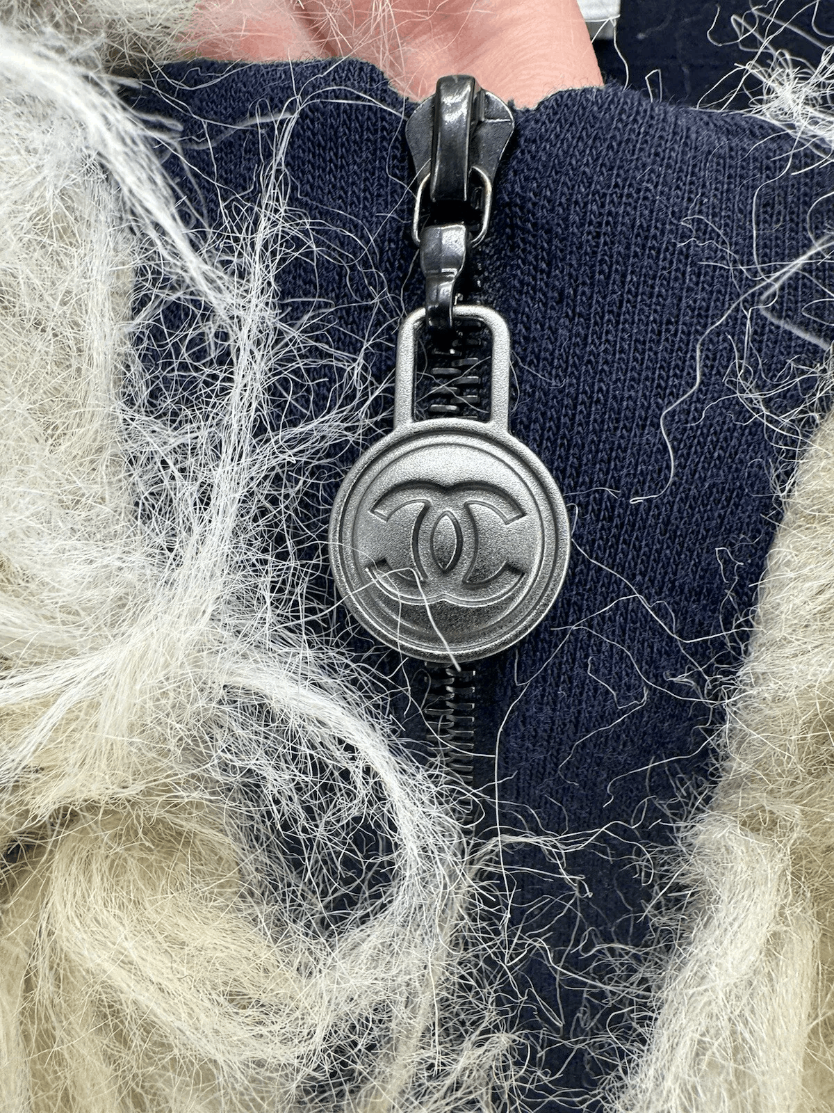 Chanel Chanel Shearling Wool Fur Vest Jacket Coat FW10 Karl Size M / US 6-8 / IT 42-44 - 8 Thumbnail