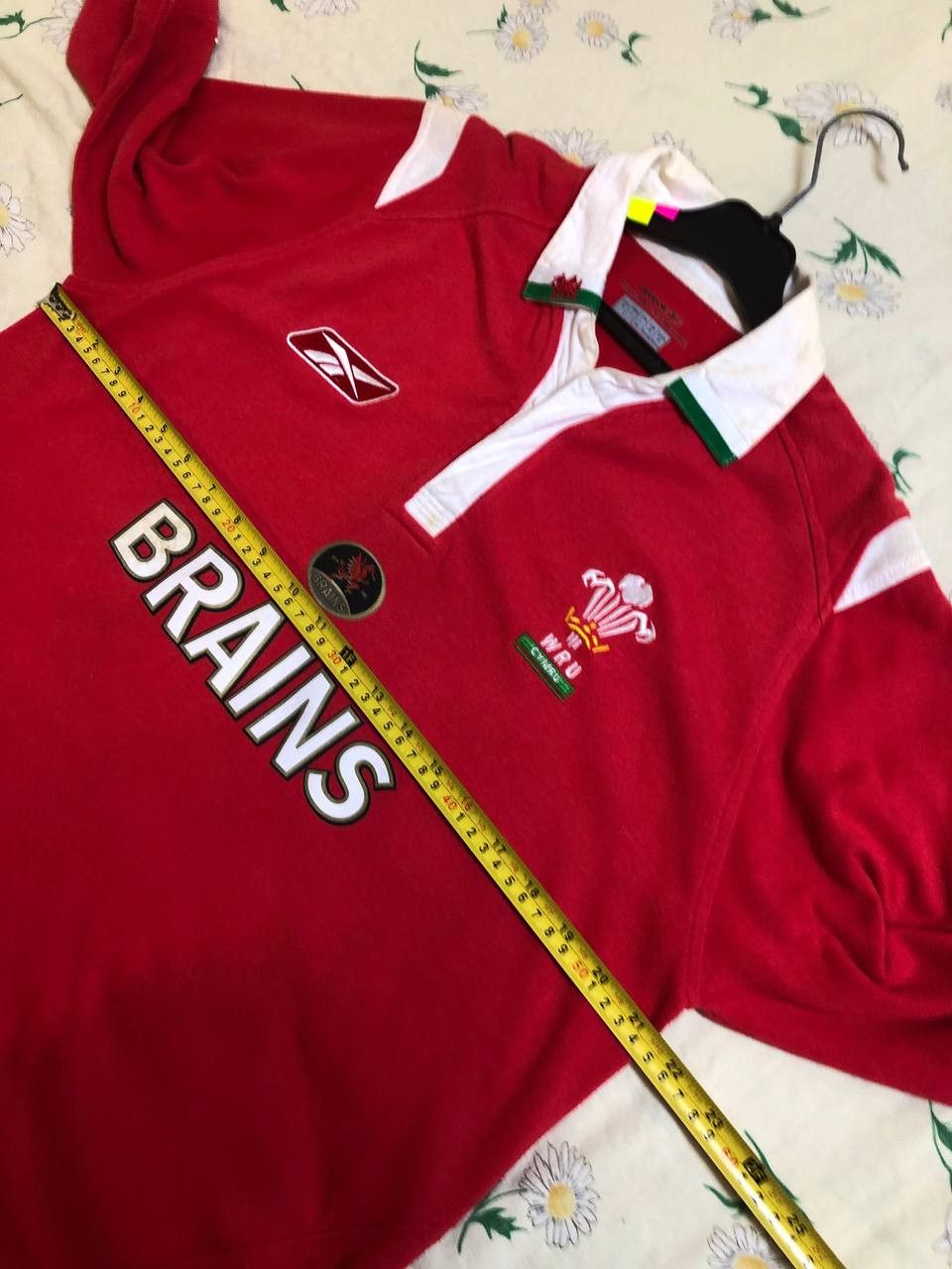 Reebok Wales Rugby Union Vintage Reebok home jersey shirt Size US M / EU 48-50 / 2 - 3 Thumbnail