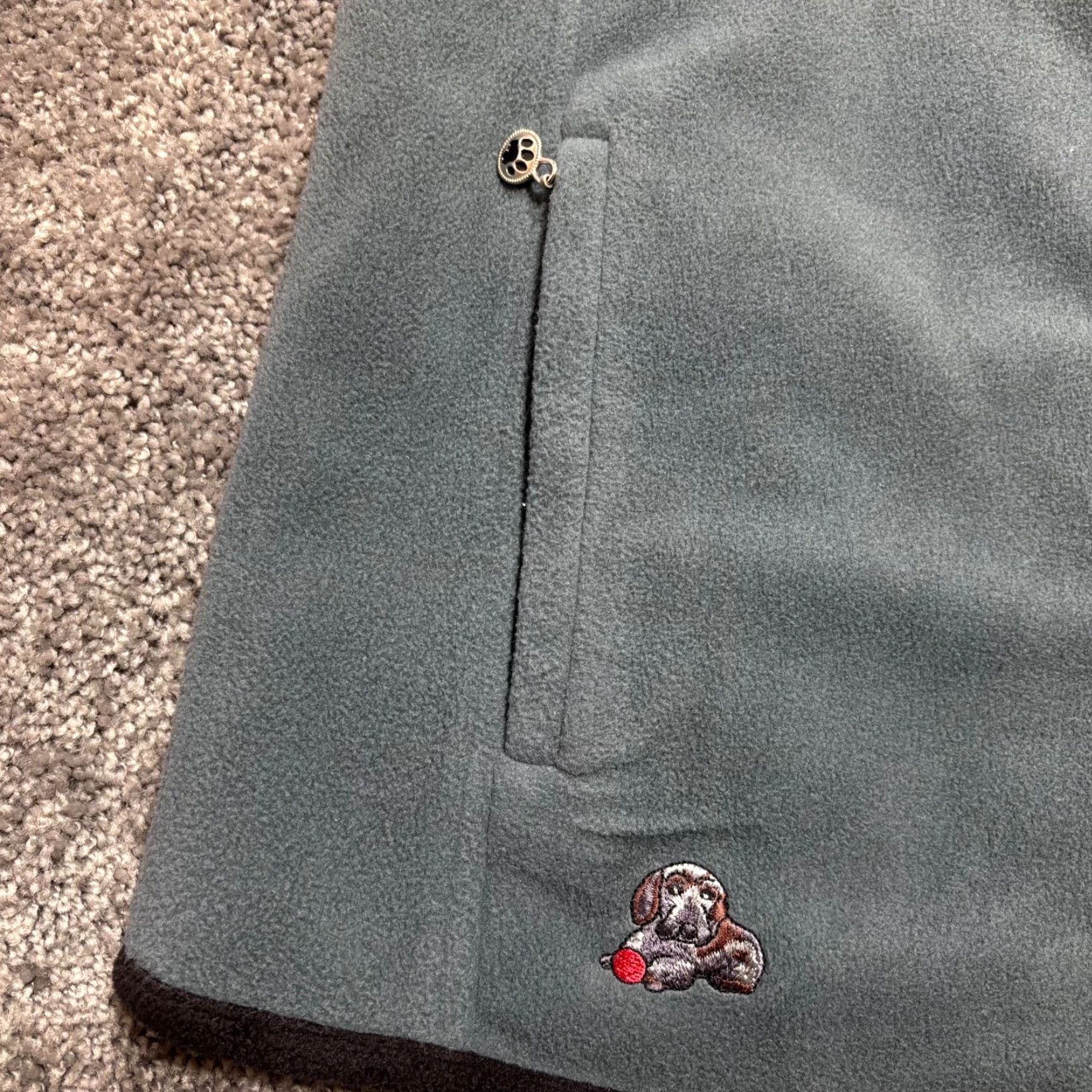 Vintage Dog Mom Vest Womens Medium Blue Reversible Embroidered Zip Pockets Charms Vest Women Blue Dog Theme Reversible Embroidered Zip Pockets Size M / US 6-8 / IT 42-44 - 2 Thumbnail