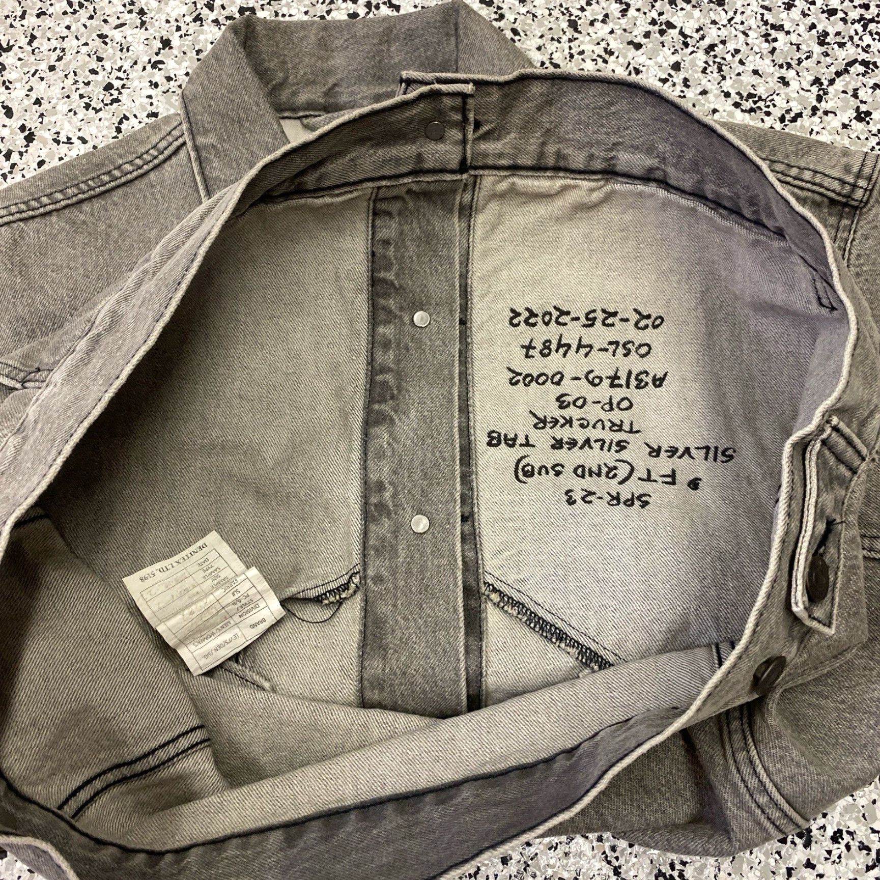 Levi's Levi's Sample Denim Trucker Jacket M Gray Mens Jacket Size US M / EU 48-50 / 2 - 5 Thumbnail