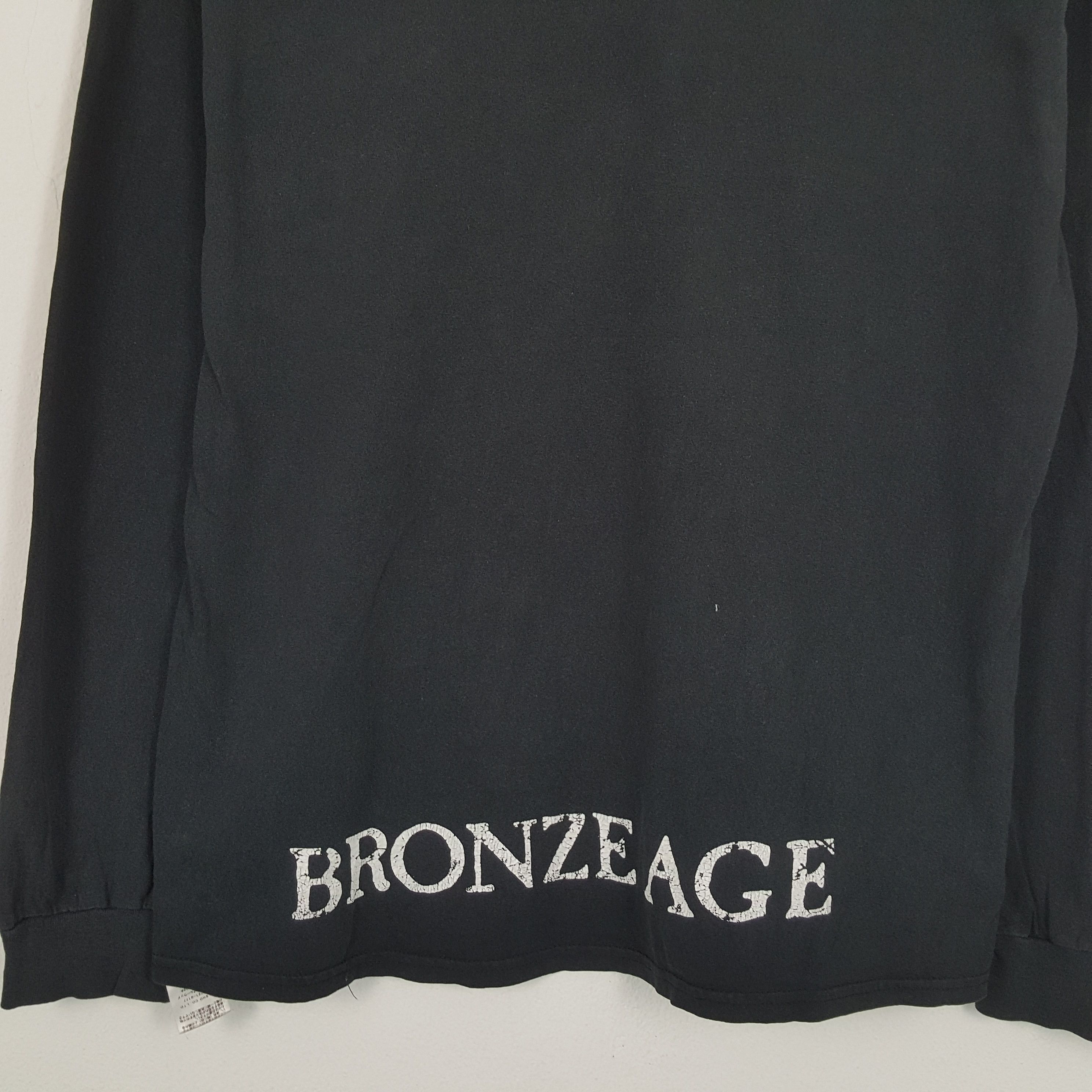 Vintage BRONZE AGE SURF SKATE Long Sleeve Tshirt Size US XL / EU 56 / 4 - 4 Thumbnail