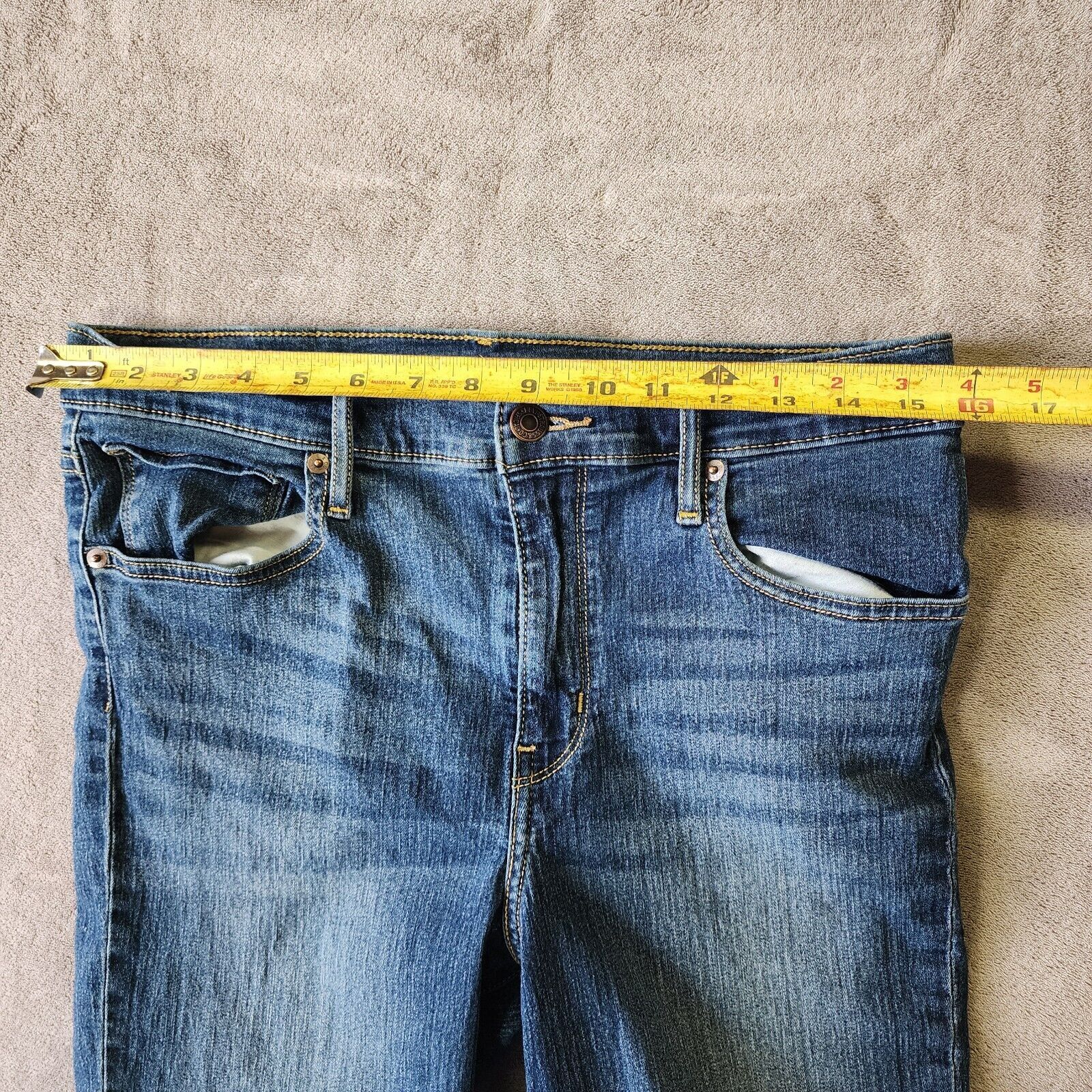 Levi's Levi's Women's 724 High-Rise Street Jeans Size 32x28 Size 32" / US 10 / IT 46 - 3 Thumbnail