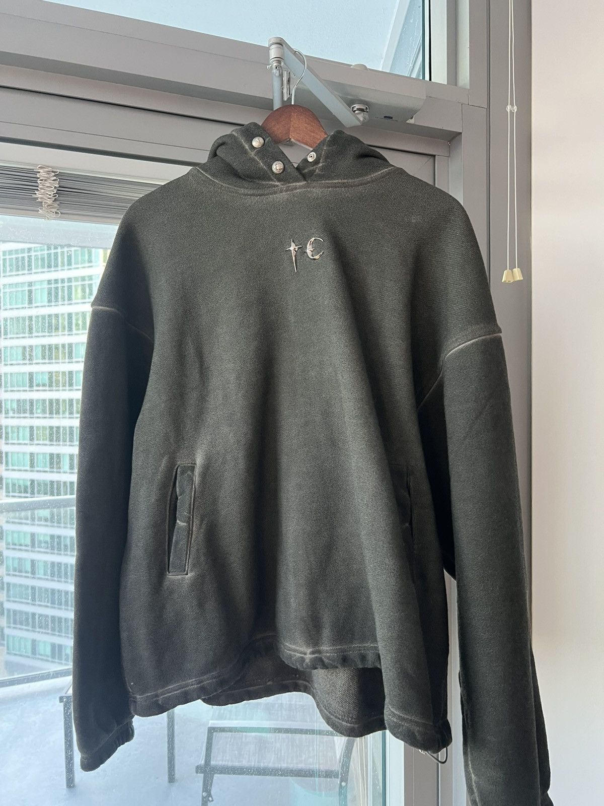 Thug Club THUG CLUB COLOR EMBLEM HOODIE Size US S / EU 44-46 / 1 - 1 Thumbnail
