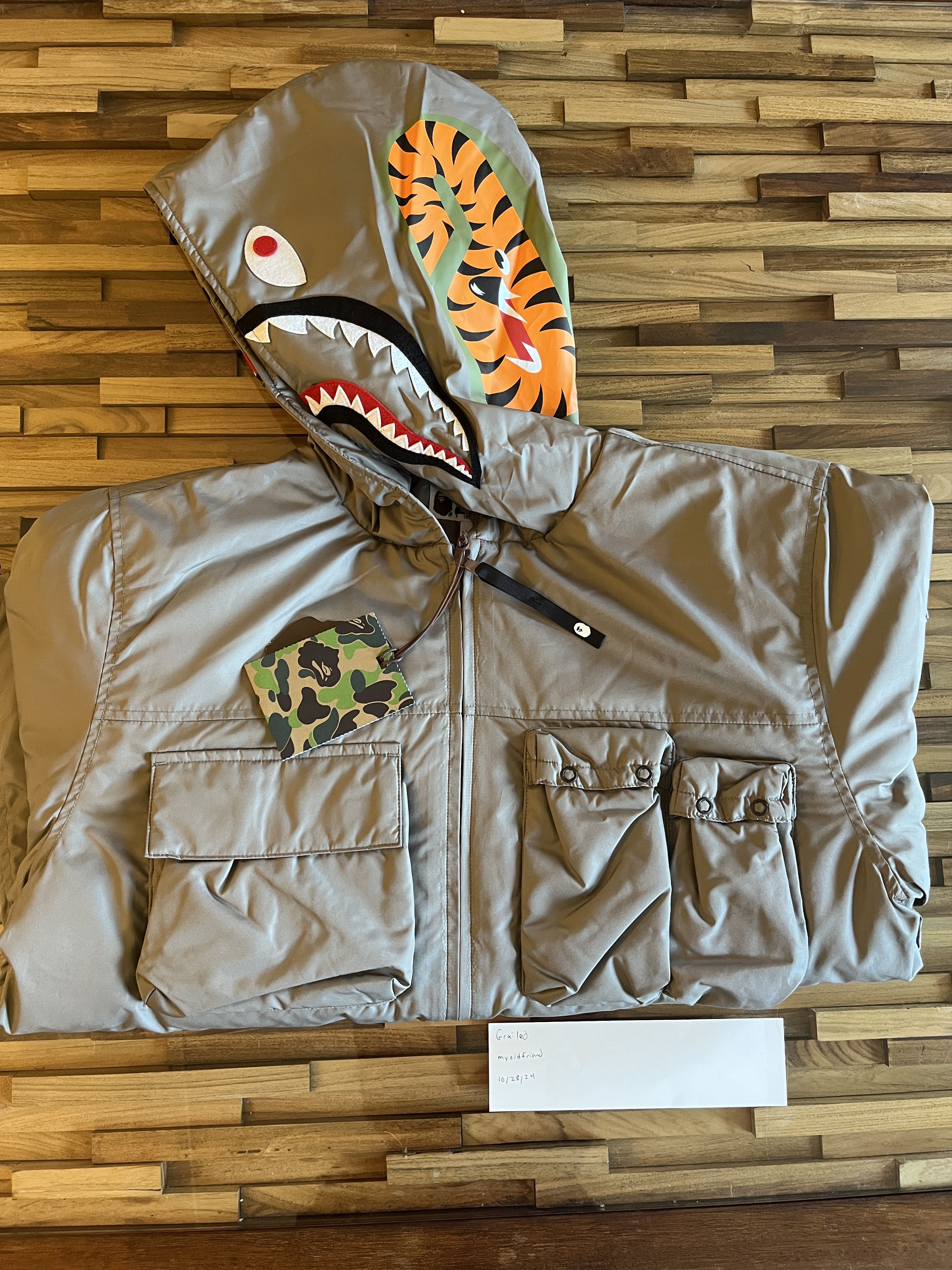 Bape Multi Pocket Shark Hoodie Jacket Size US L / EU 52-54 / 3 - 5 Thumbnail