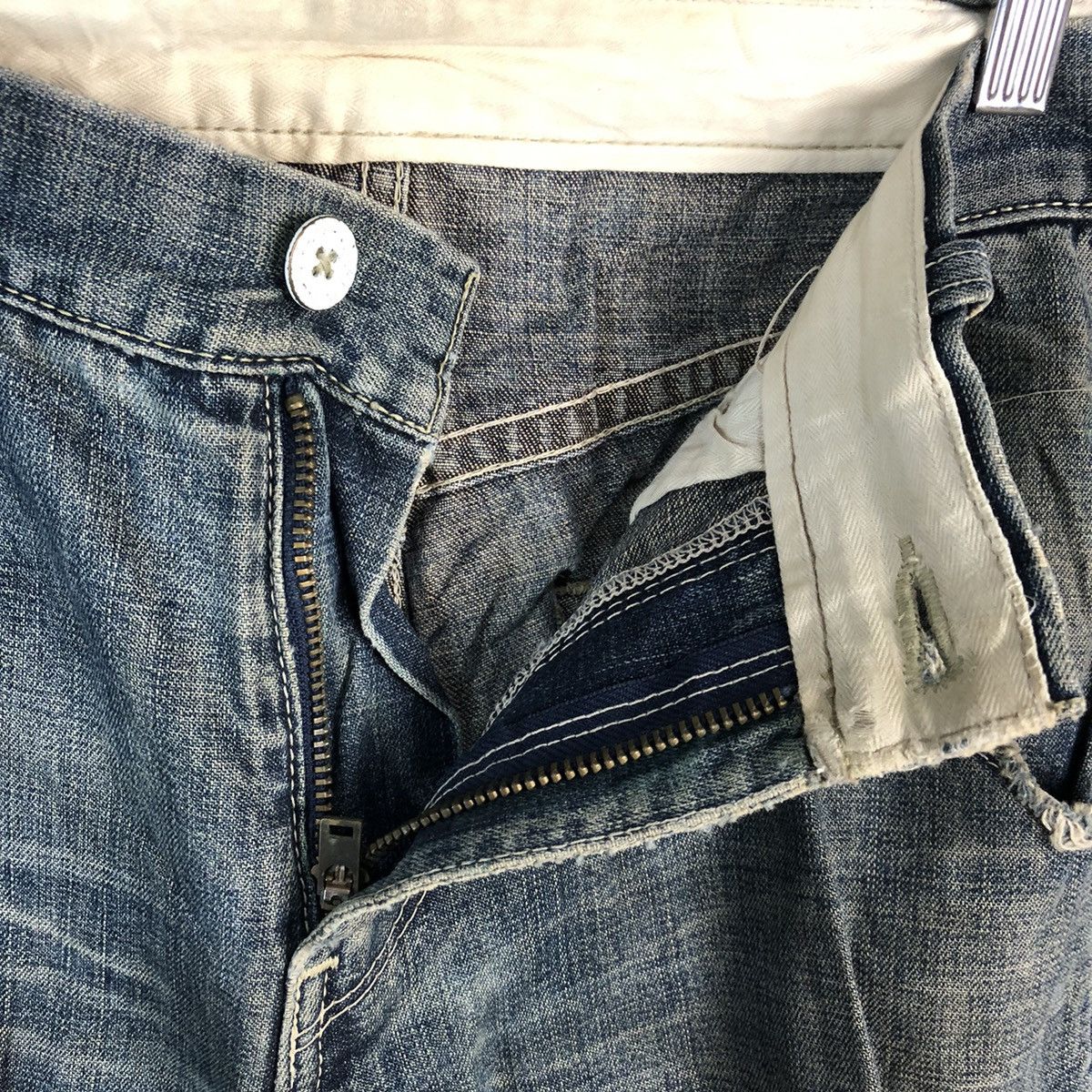 Levi's Levis vintage Black Distressed Denim Pants #A2155 Size US 30 / EU 46 - 12 Thumbnail