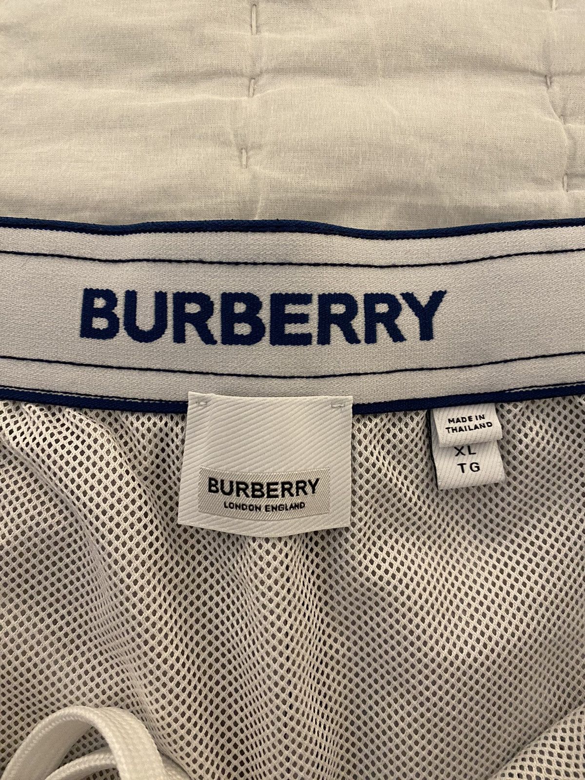 Burberry Burberry Shark Print Swim Shorts XL Size US 38 / EU 54 - 5 Thumbnail