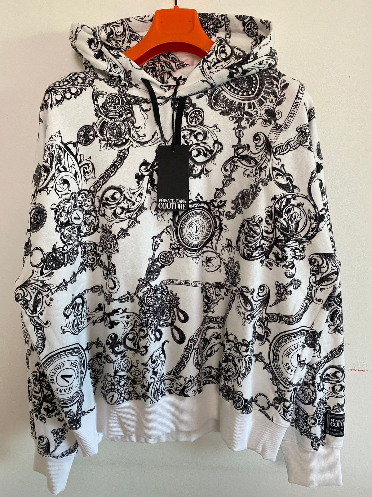 Versace Jeans Couture Baroque Print Brushed Versace Jeans Culture size L white, Size US L / EU 52-54 / 3 - 2 Thumbnail