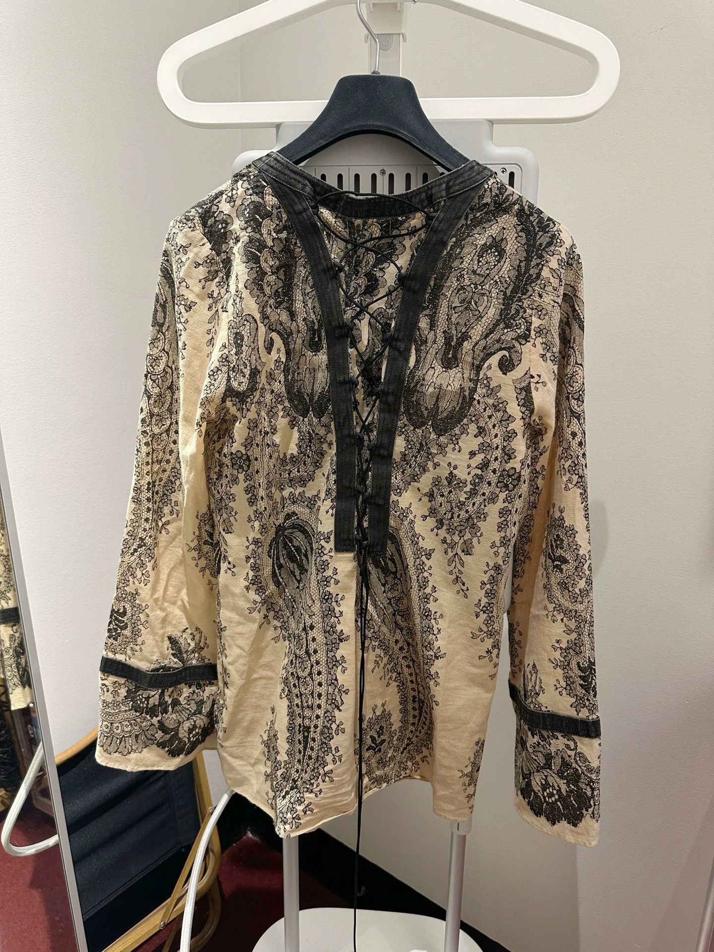 Share Spirit Homme Share spirit Silk Bell-Sleeve Tie-Back Shirt 36 Size XS / US 0-2 / IT 36-38 - 3 Thumbnail