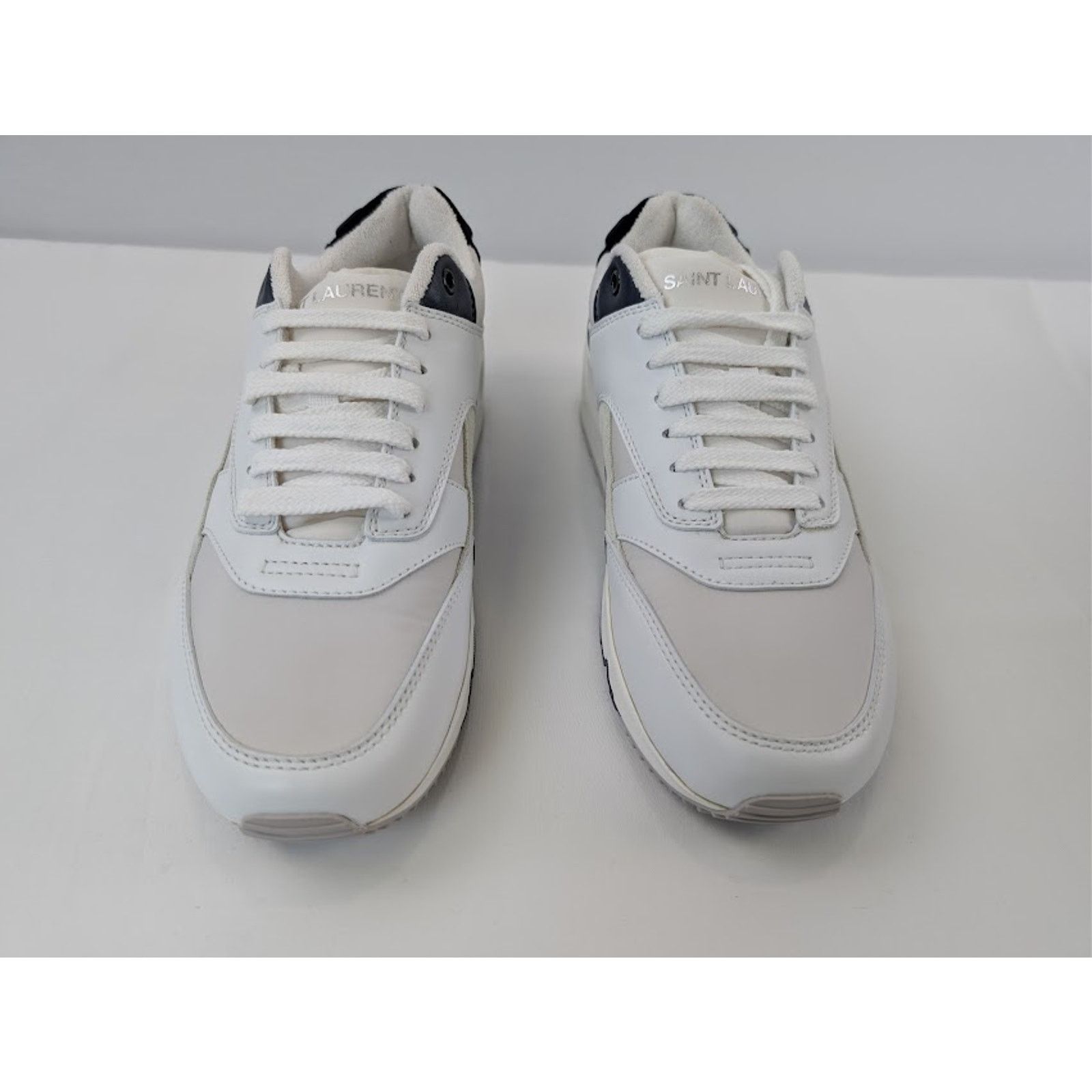 Saint Laurent Paris o1rshd1 Bump 15 Low-Top Sneaker in Blanc Optique / Soft A Size US 11 / EU 44 - 9 Thumbnail