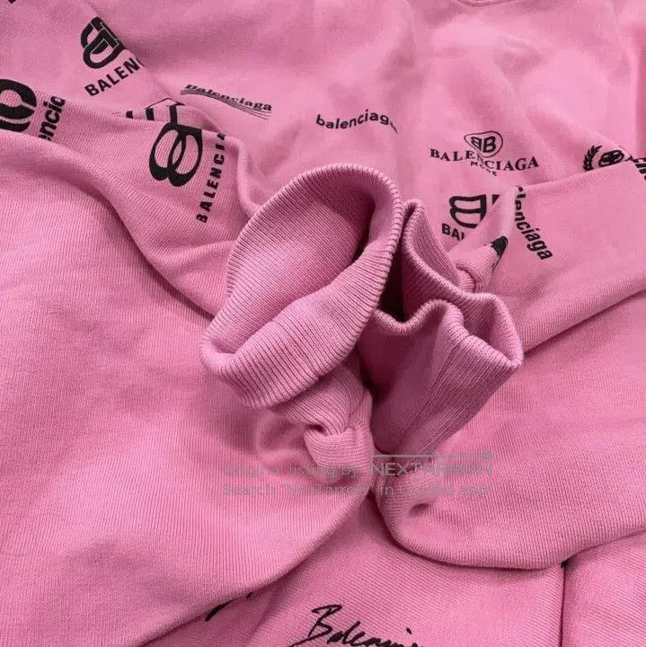 Balenciaga Balenciaga Pink Logo Print Long Sleeve Sweatshirt. Size US M / EU 48-50 / 2 - 9 Thumbnail