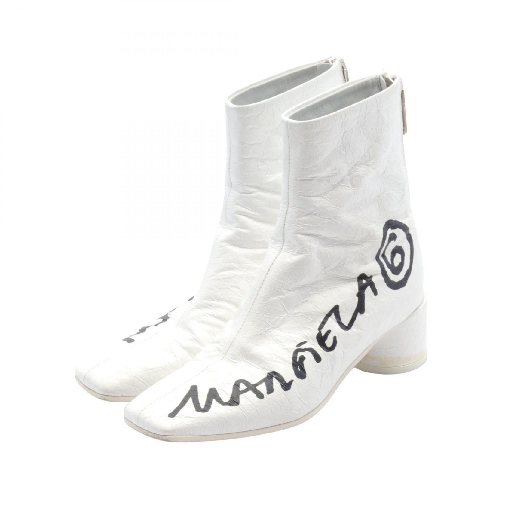 Mm6 Maison Margiela Mm6 S66Wu0067 Leather Boots Leather Shoes S66Wu0067 in White, Women's