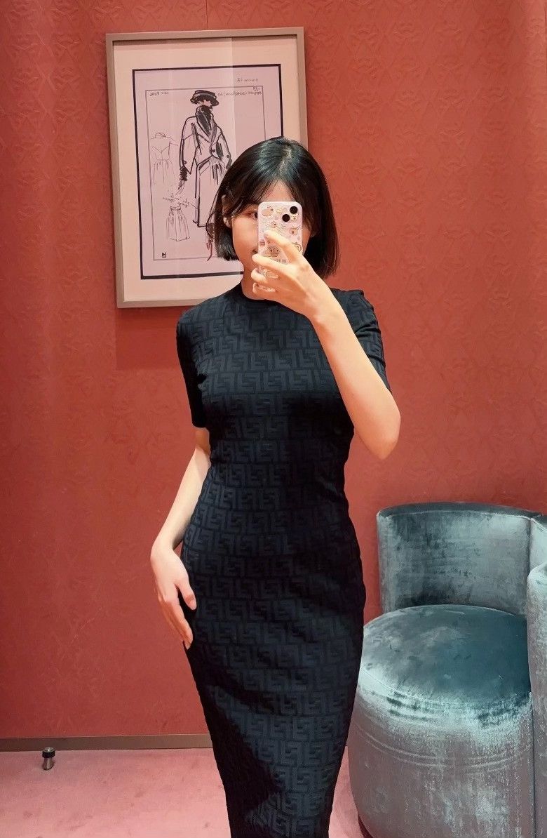 fendi dress black Fendi // Black & White Cut Out Dress – VSP Consignment main image 1