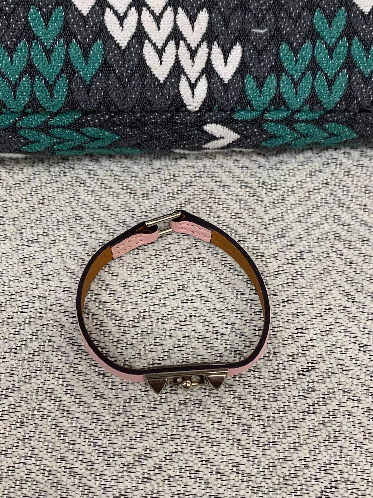Hermes Hermes Pink Bracelet M 99New Size ONE SIZE - 2 Thumbnail
