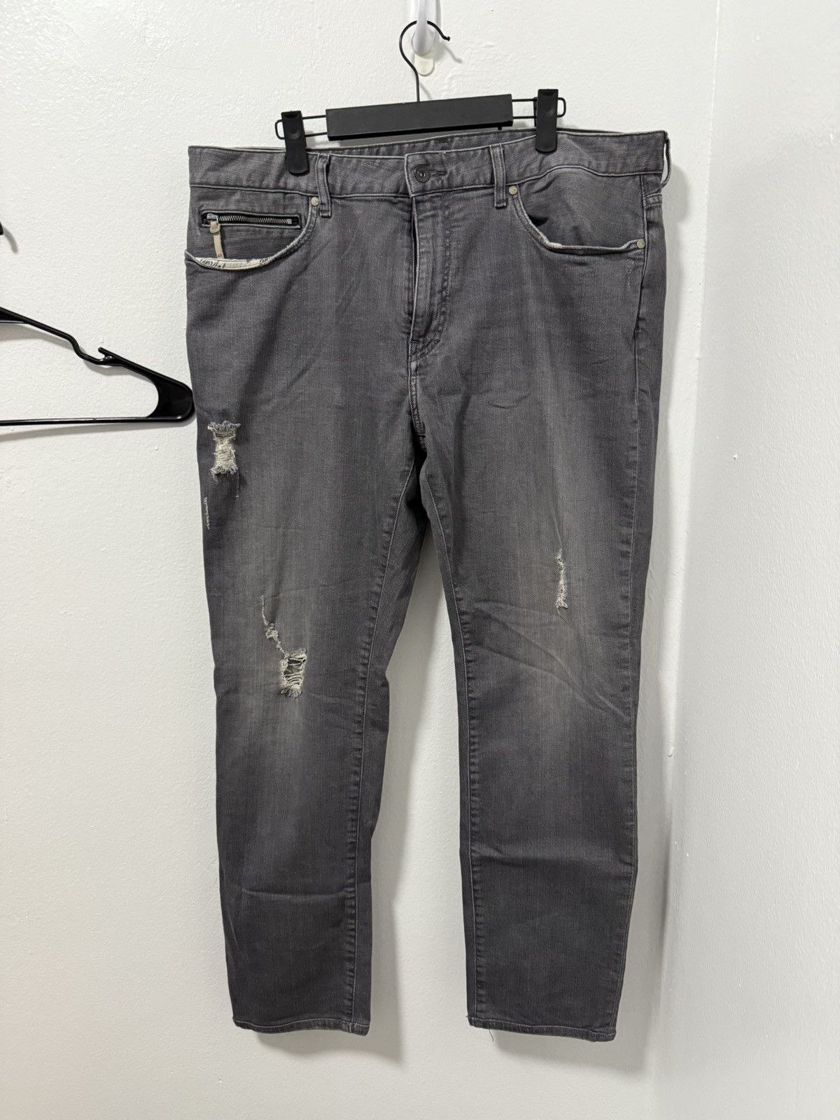 Armani Exchange Armani Exchange jeans Size US 36 / EU 52 - 1 Thumbnail