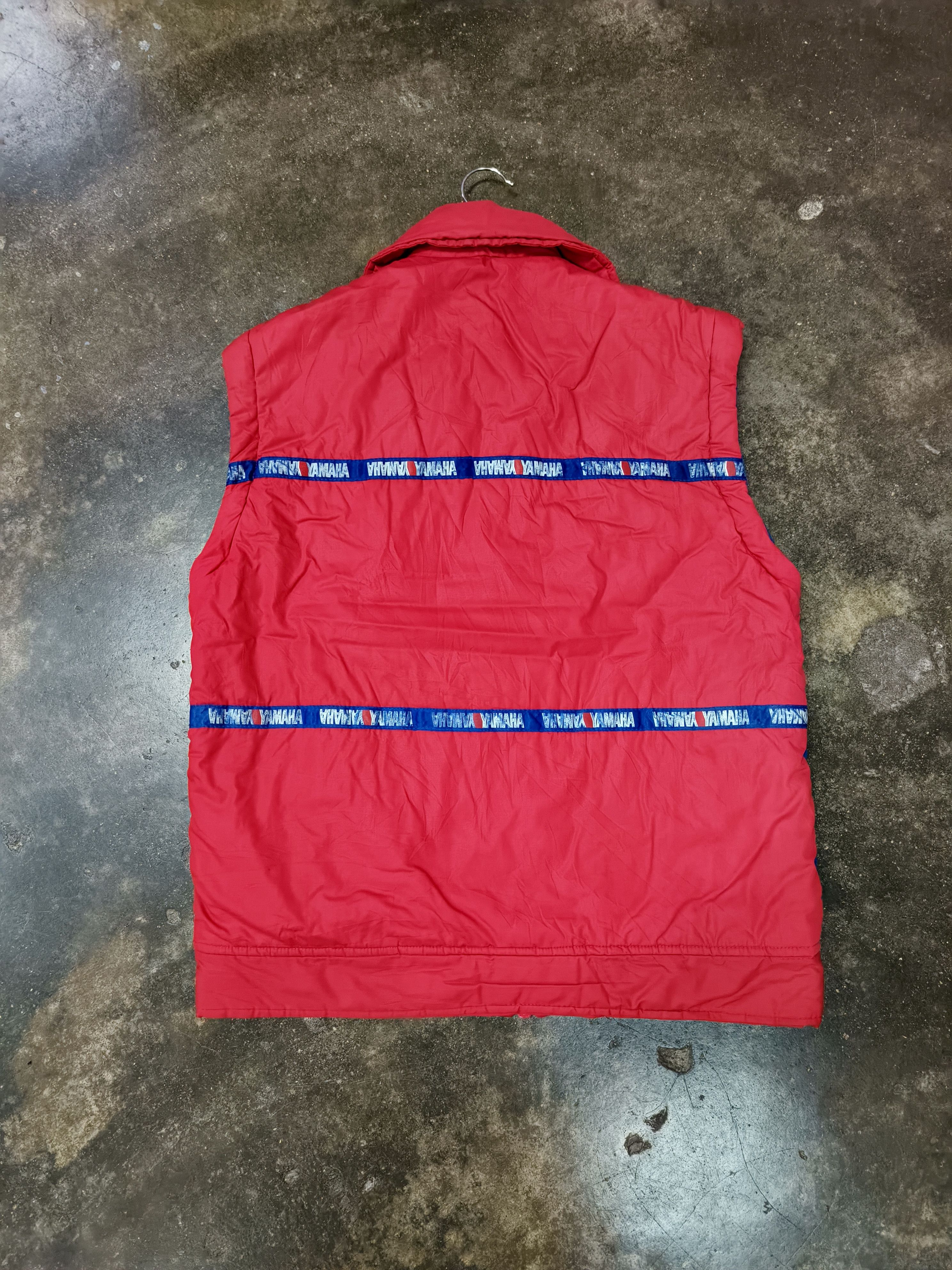 Gear for Sports VTG YAMAHA PADDED VEST JACKET RACING MOTORSPORT Size US M / EU 48-50 / 2 - 9 Thumbnail