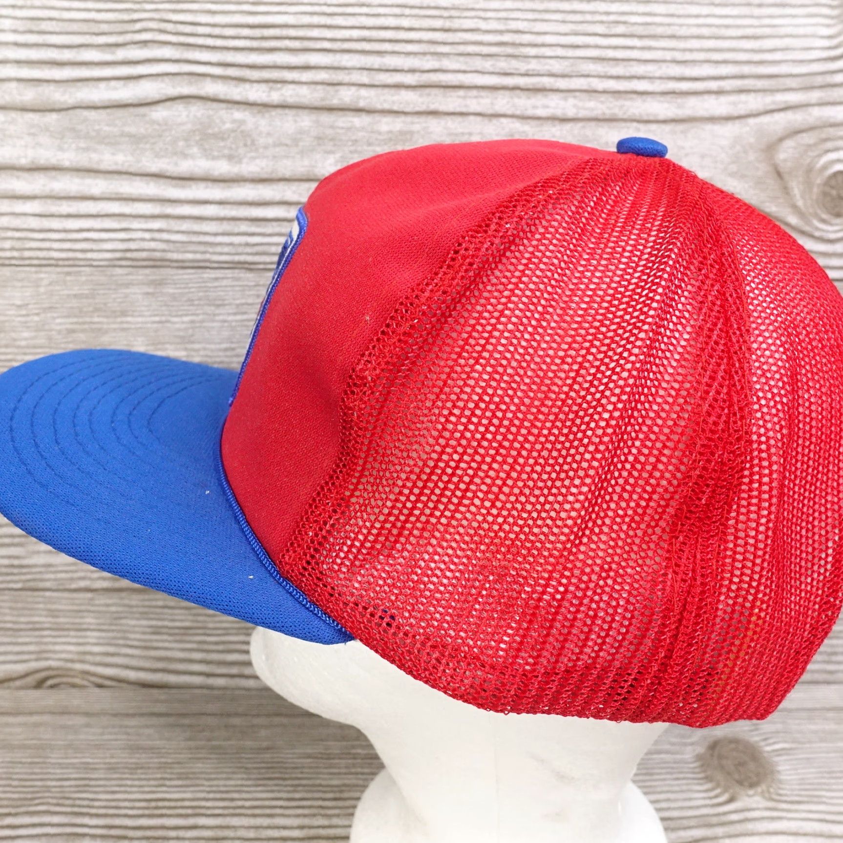 Quest VINTAGE THE PRO CAR QUEST AUTO PARTS RED BASEBALL CAP ADJUSTABLE UNISEX Size ONE SIZE - 4 Thumbnail