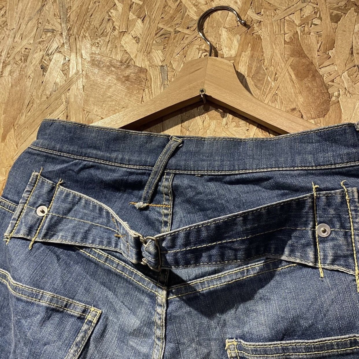 Designer × Issey Miyake × Japanese Brand Issey Miyake Ne-Net Buckle Back Jeans Size US 32 / EU 48 - 9 Thumbnail