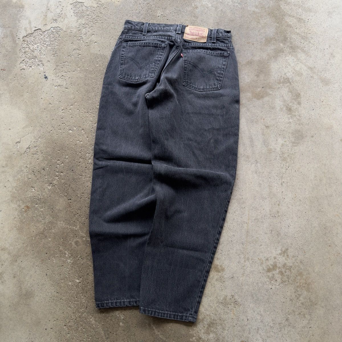 Levi's 90s Levi's 560 Faded Black Jeans ERD Grunge Chrome Size US 31 - 12 Thumbnail