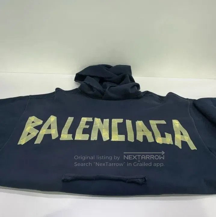 Balenciaga Balenciaga SS24 Logo Hoodie in Deep Blue. Size US XS / EU 42 / 0 - 7 Thumbnail