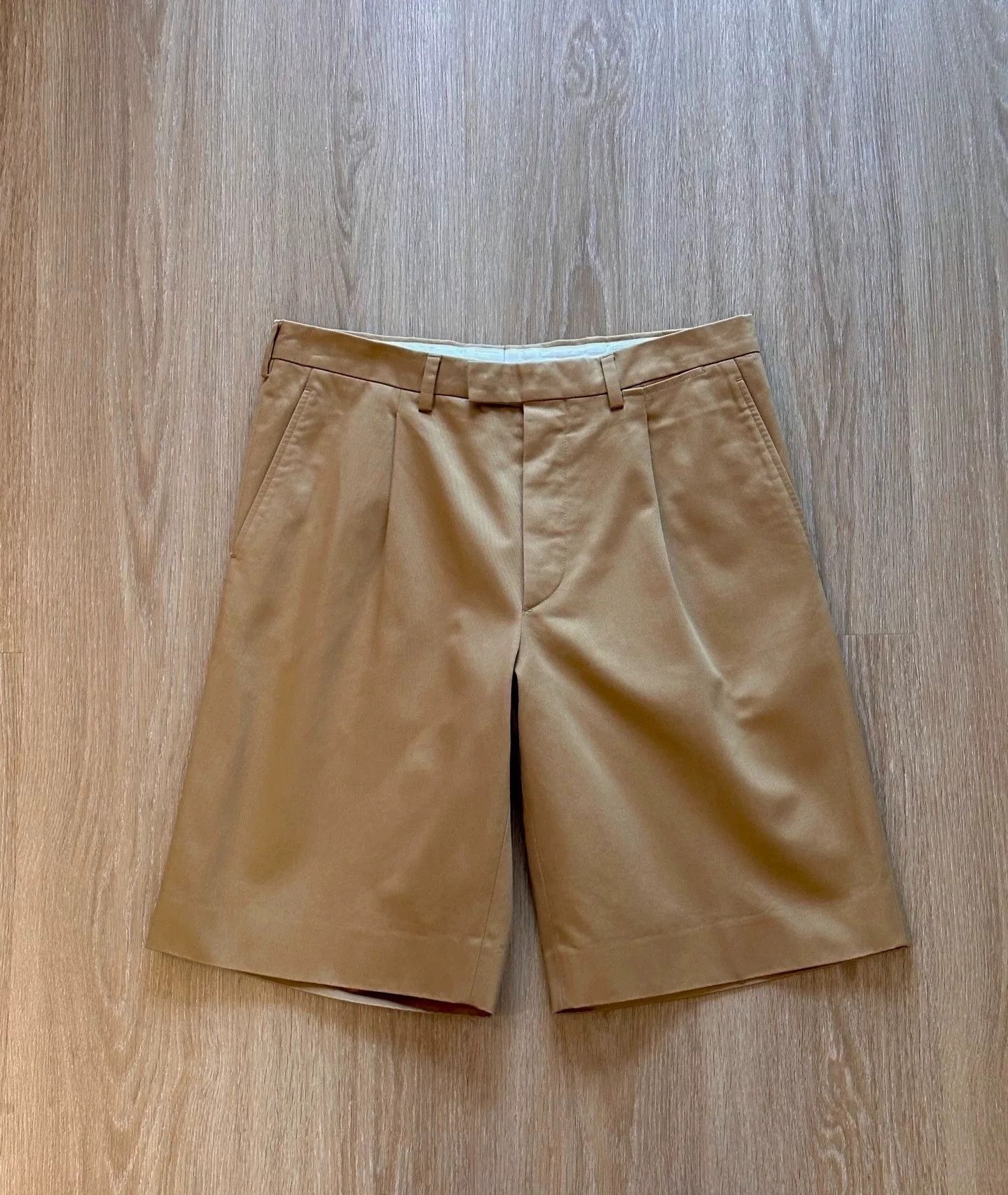 Prada Prada Bermuda Shorts in Dark Khaki Size US 30 / EU 46 - 1 Thumbnail