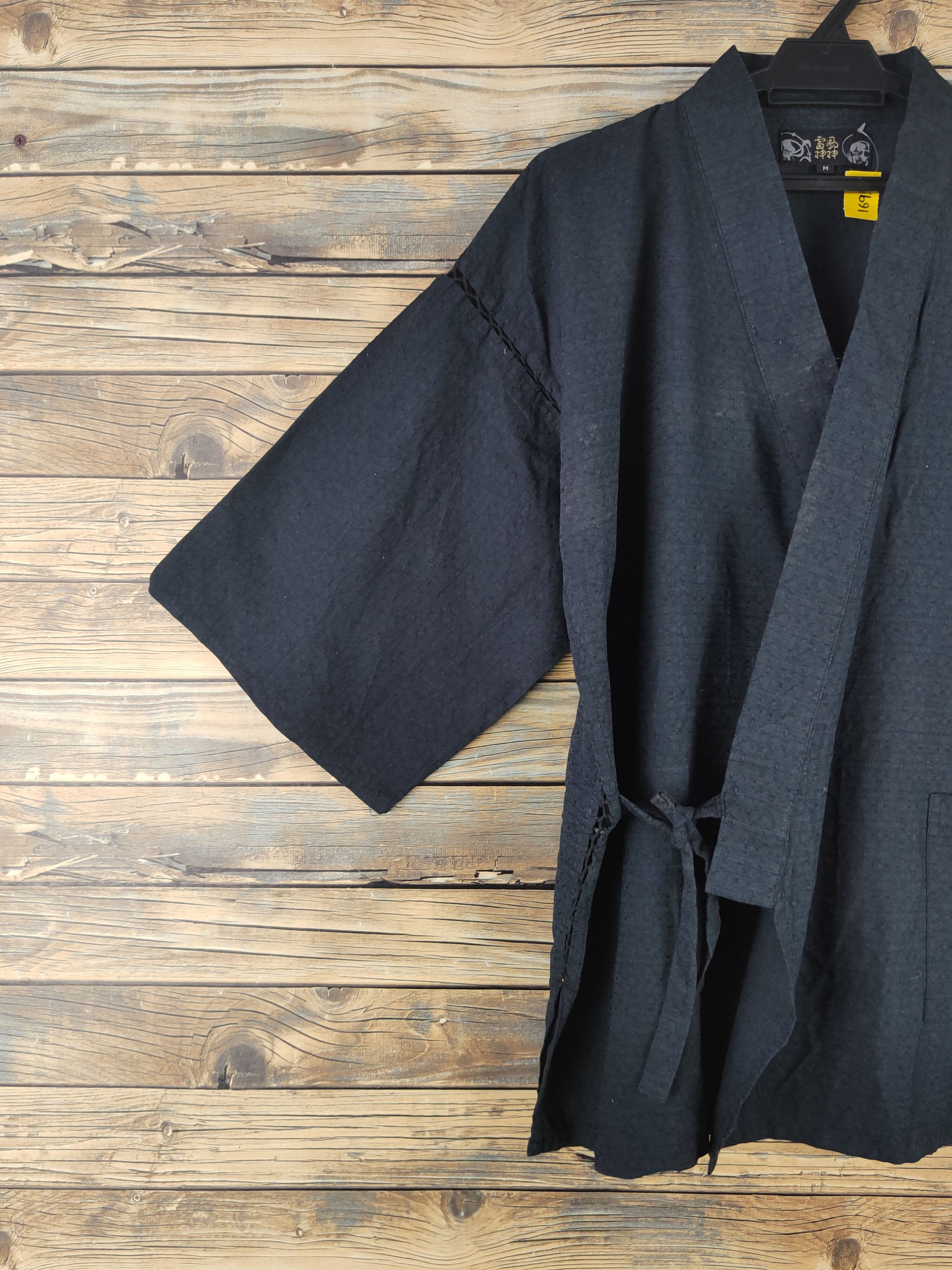 Vintage DL Japan vintage cardigan Black Long Sleeve Kimono # 1693 Size US M / EU 48-50 / 2 - 3 Thumbnail