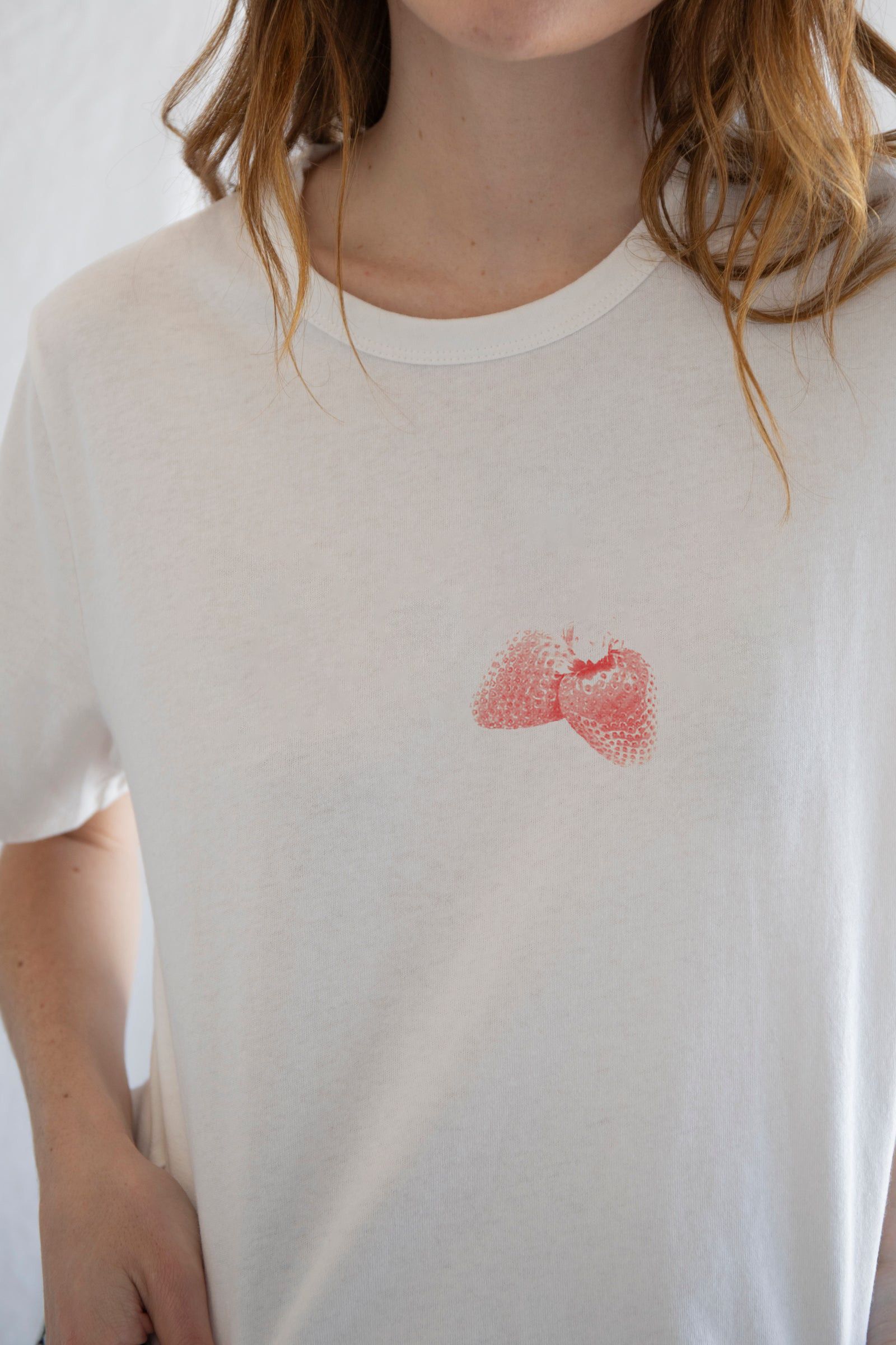 Designer × Vintage Double Strawberry Tee | Playful Fruit Graphic Size US S / EU 44-46 / 1 - 4 Thumbnail