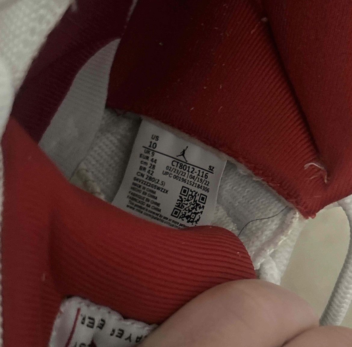 Jordan Brand Jordan 11 Cherry Size US 10 / EU 43 - 7 Thumbnail