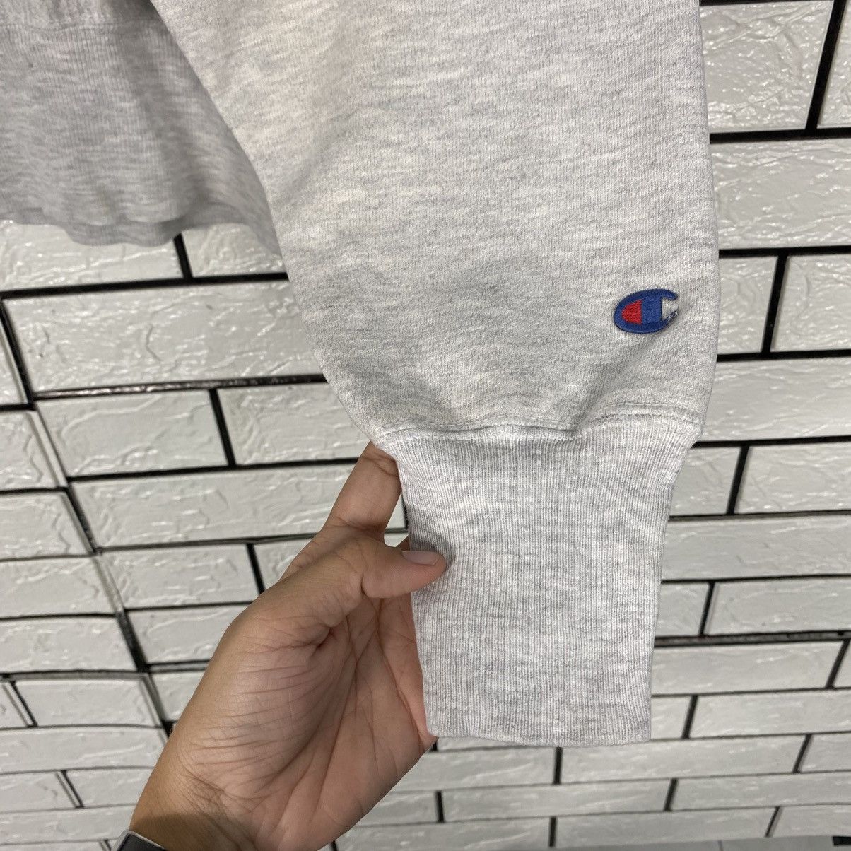 Champion Vintage Sweatshirt Champion Reverse Weave Distressed Trashe Size US M / EU 48-50 / 2 - 12 Thumbnail