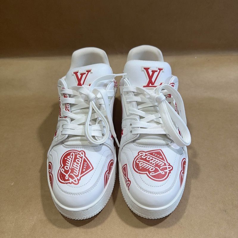 Louis Vuitton Nigo x LOUIS VUITTON White Red Low-Top Trainers -2508 Size US 6.5 / EU 39-40 - 1 Thumbnail