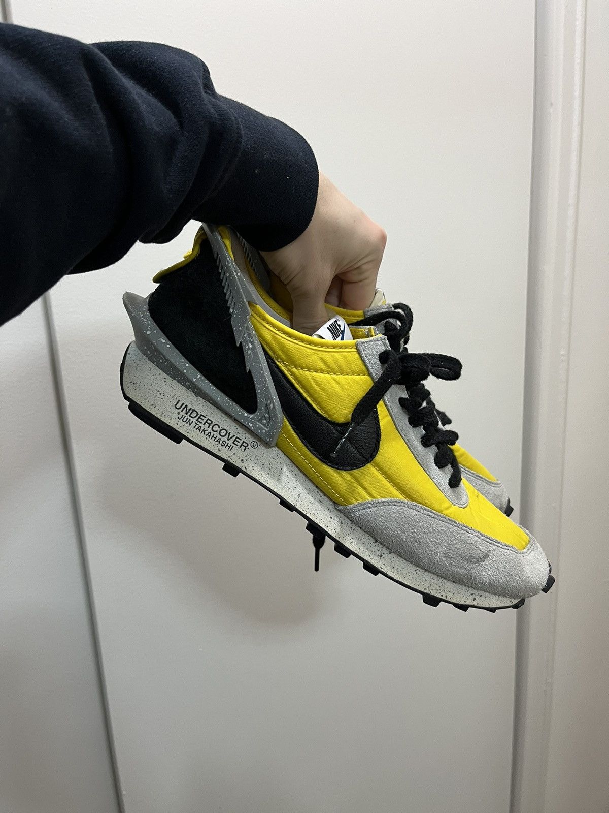 Jun Takahashi Nike Daybreak x Undercover x Jun Takashi bright citron men’s Size US 9.5 / EU 42-43 - 1 Thumbnail