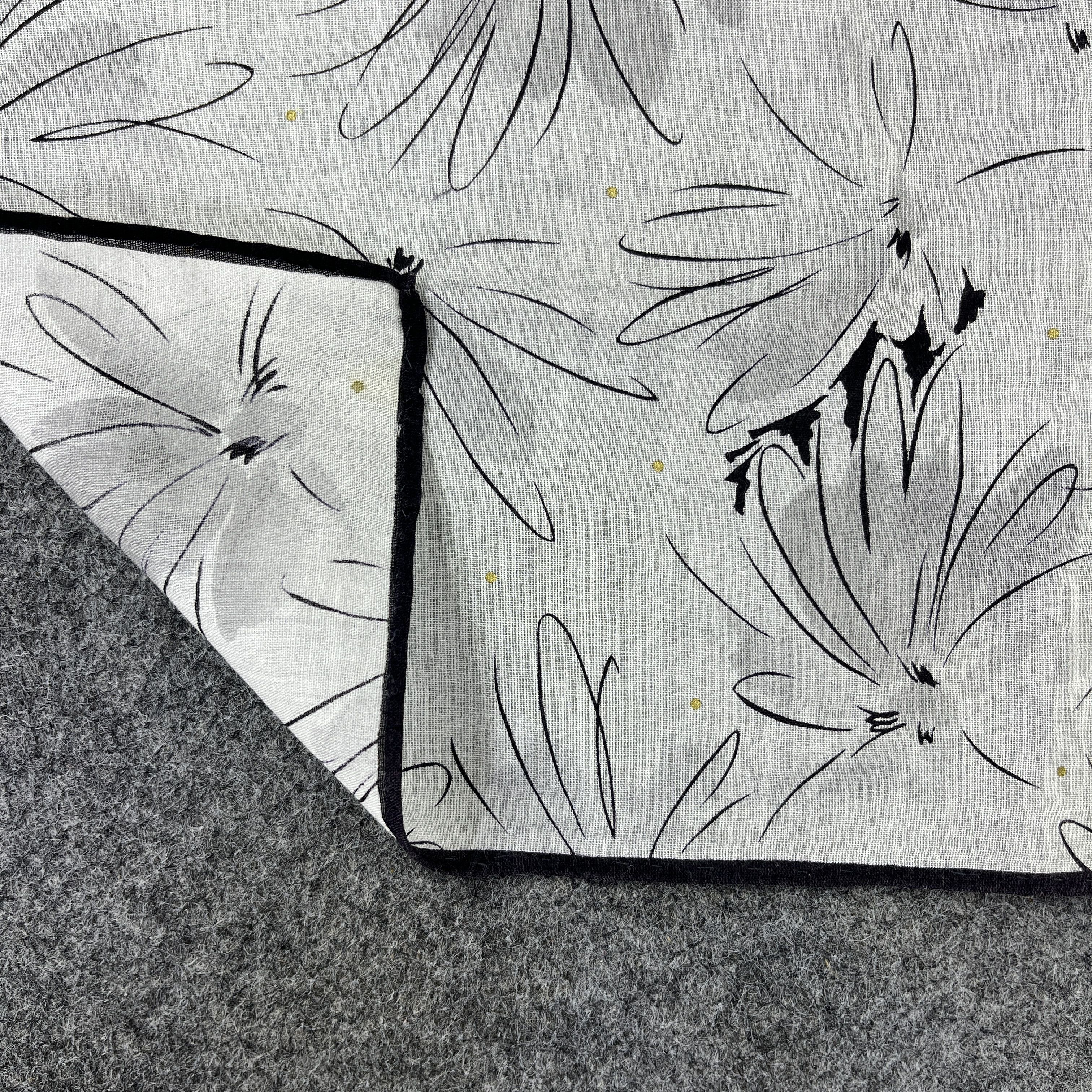 Vintage Christian Dior Handkerchief / Bandana / Neckerchief B742 Size ONE SIZE - 4 Thumbnail