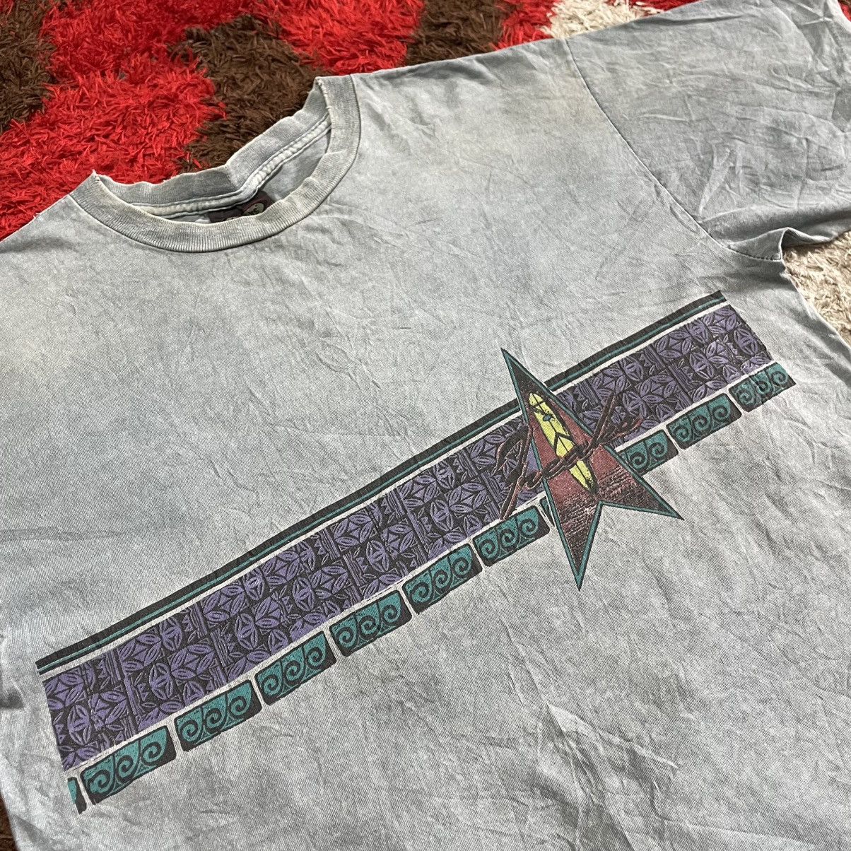 Vintage 🔥Vintage 90s Freaks Center Native Surf Skate Distress Tee Size US L / EU 52-54 / 3 - 4 Thumbnail