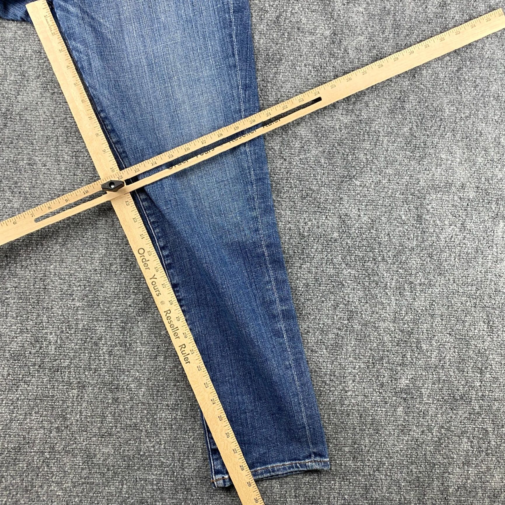 Eileen Fisher Eileen Fisher Jeans Womens 10 Blue Straight Leg Distress Stretch Denim USA Made Size 32" / US 10 / IT 46 - 4 Thumbnail