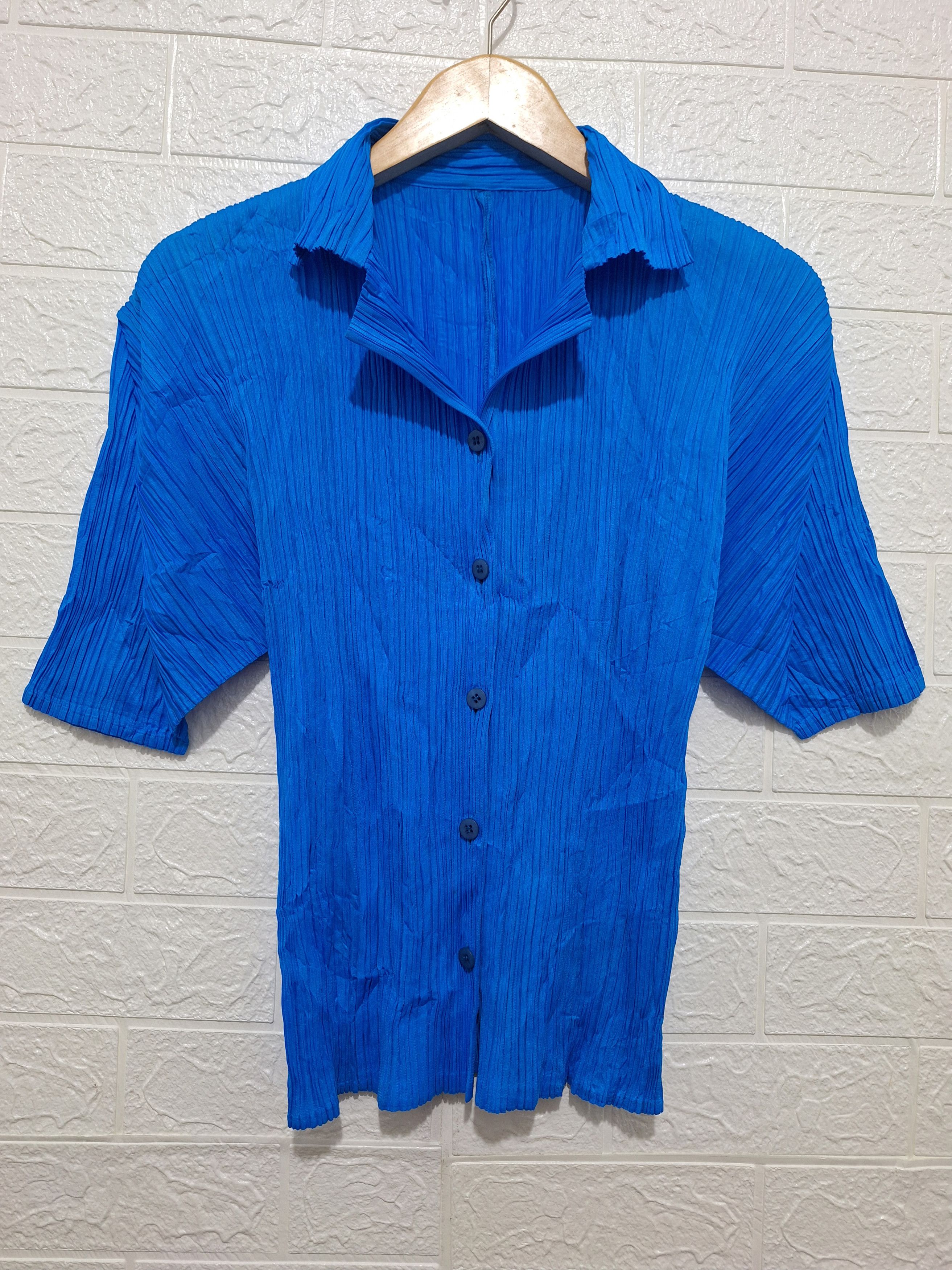 Pleats Please Issey Miyake