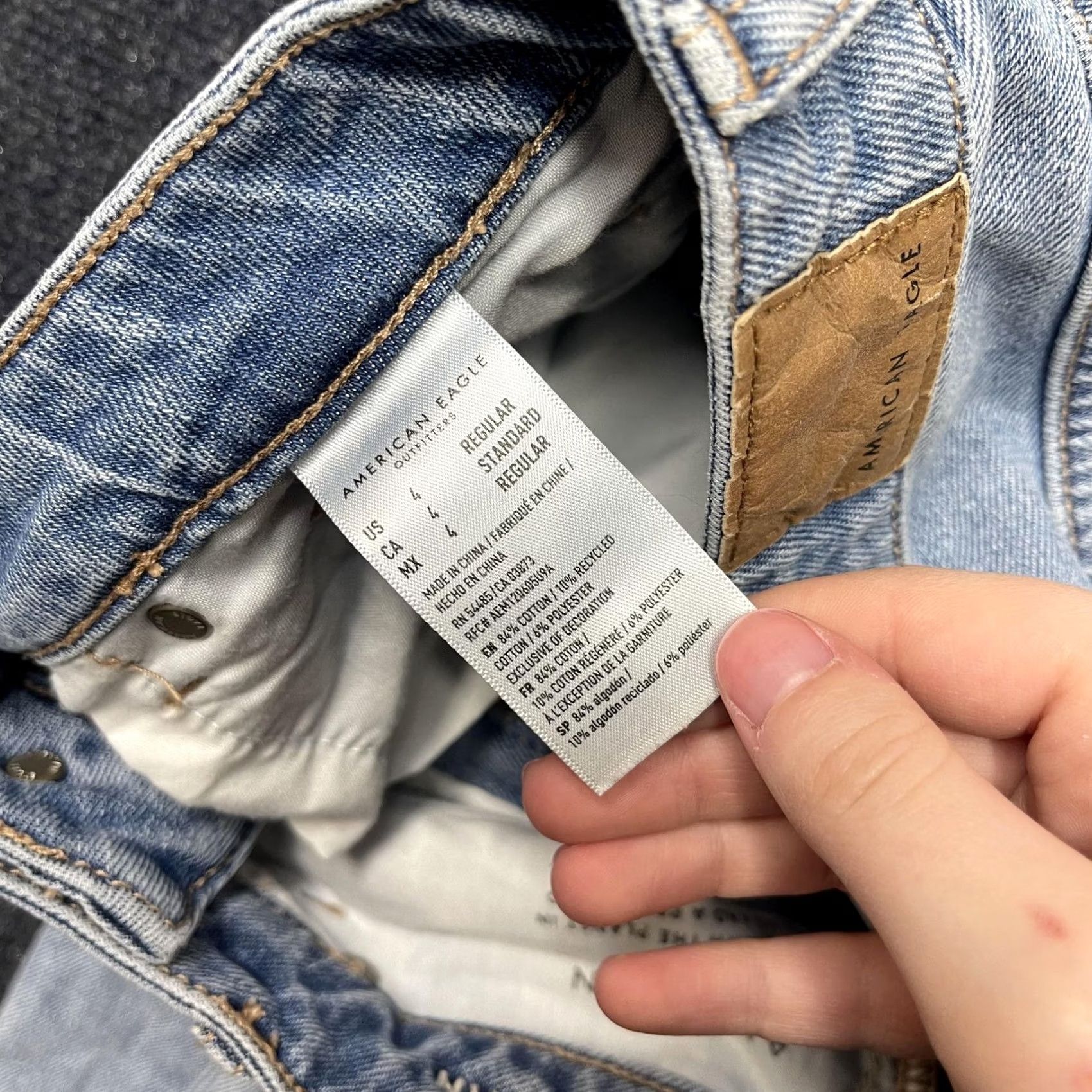 American Eagle Outfitters American Eagle Outfitters Jeans Womens 4 Light Wash High Rise Distressed Relaxed Straight Jeans Size 27" / US 4 / IT 40 - 5 Thumbnail