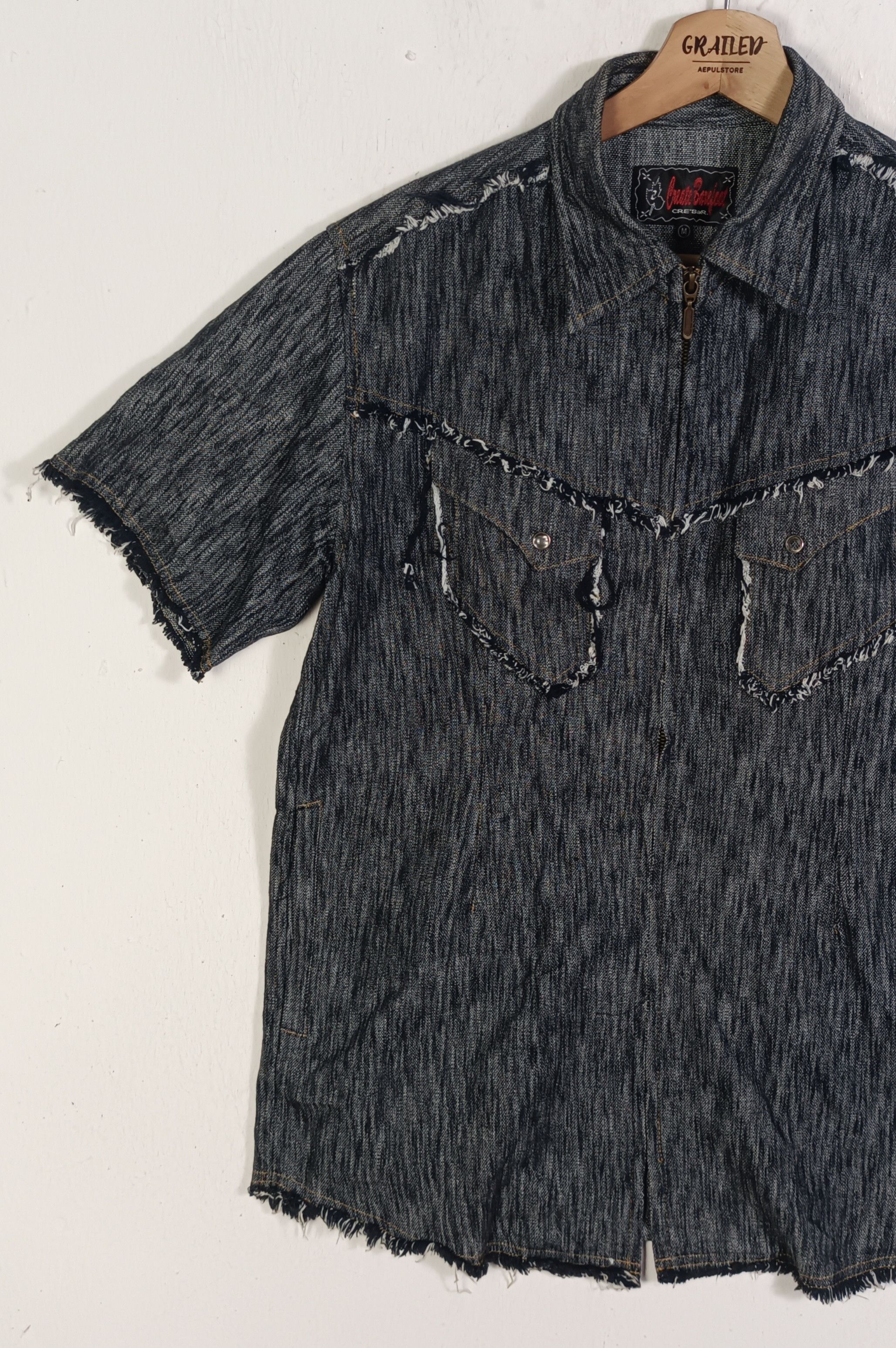 Japanese Brand Crate Barefost Distressed Style Western Denim Shirt Size US M / EU 48-50 / 2 - 4 Thumbnail