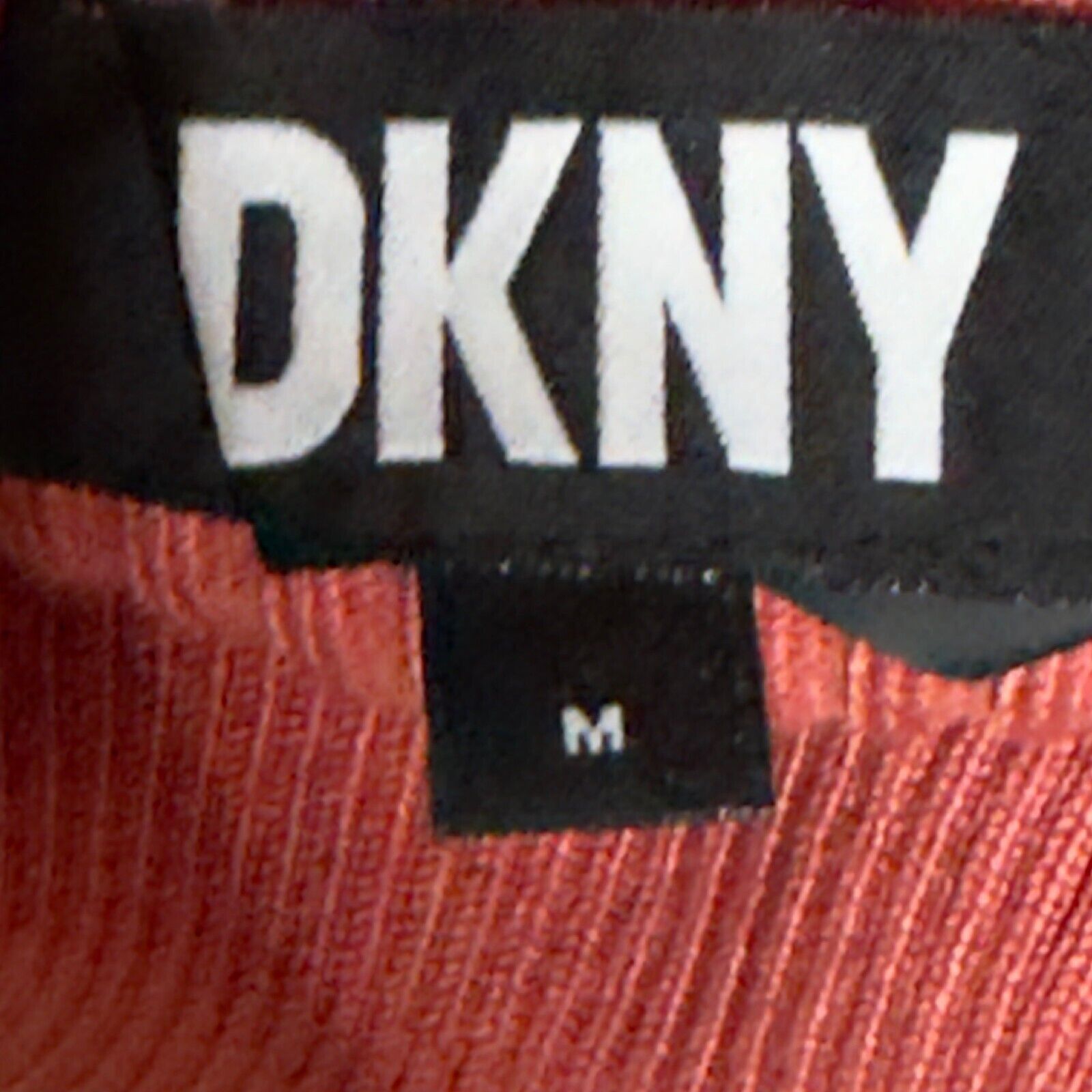 DKNY DKNY Ribbed Sleek Turtleneck NWT Women's Size Medium Size M / US 6-8 / IT 42-44 - 8 Thumbnail