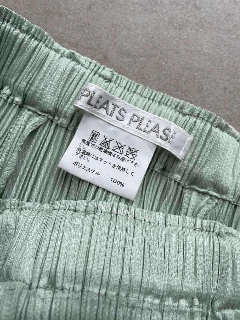 Issey Miyake Issey Miyake size:4 A light green pleated waltz skirt Size 22" - 4 Thumbnail