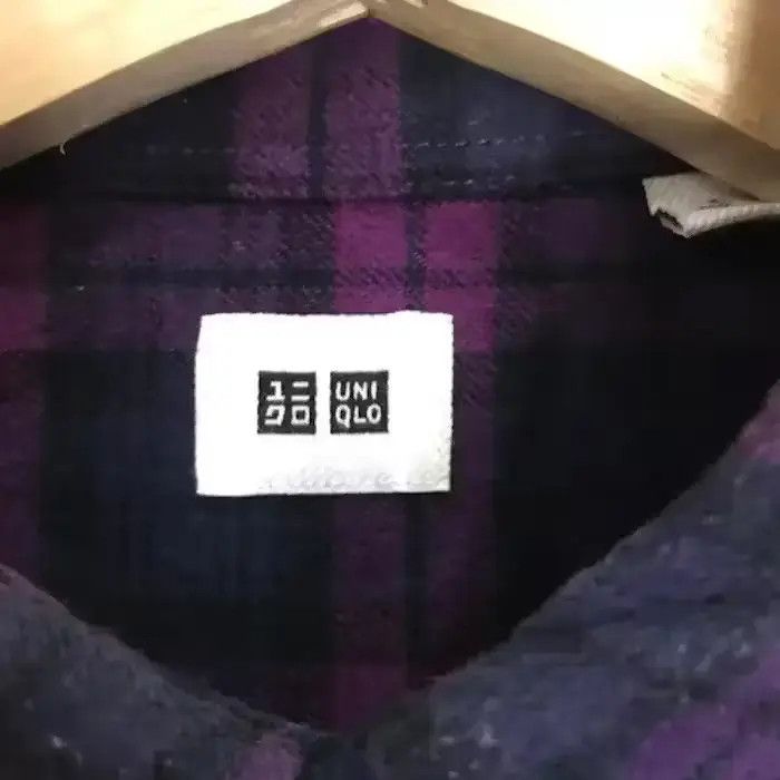 Flannel Japanese Brand Uniqlo Plaid Tartan Flannel Shirt Button Up Size US S / EU 44-46 / 1 - 4 Thumbnail