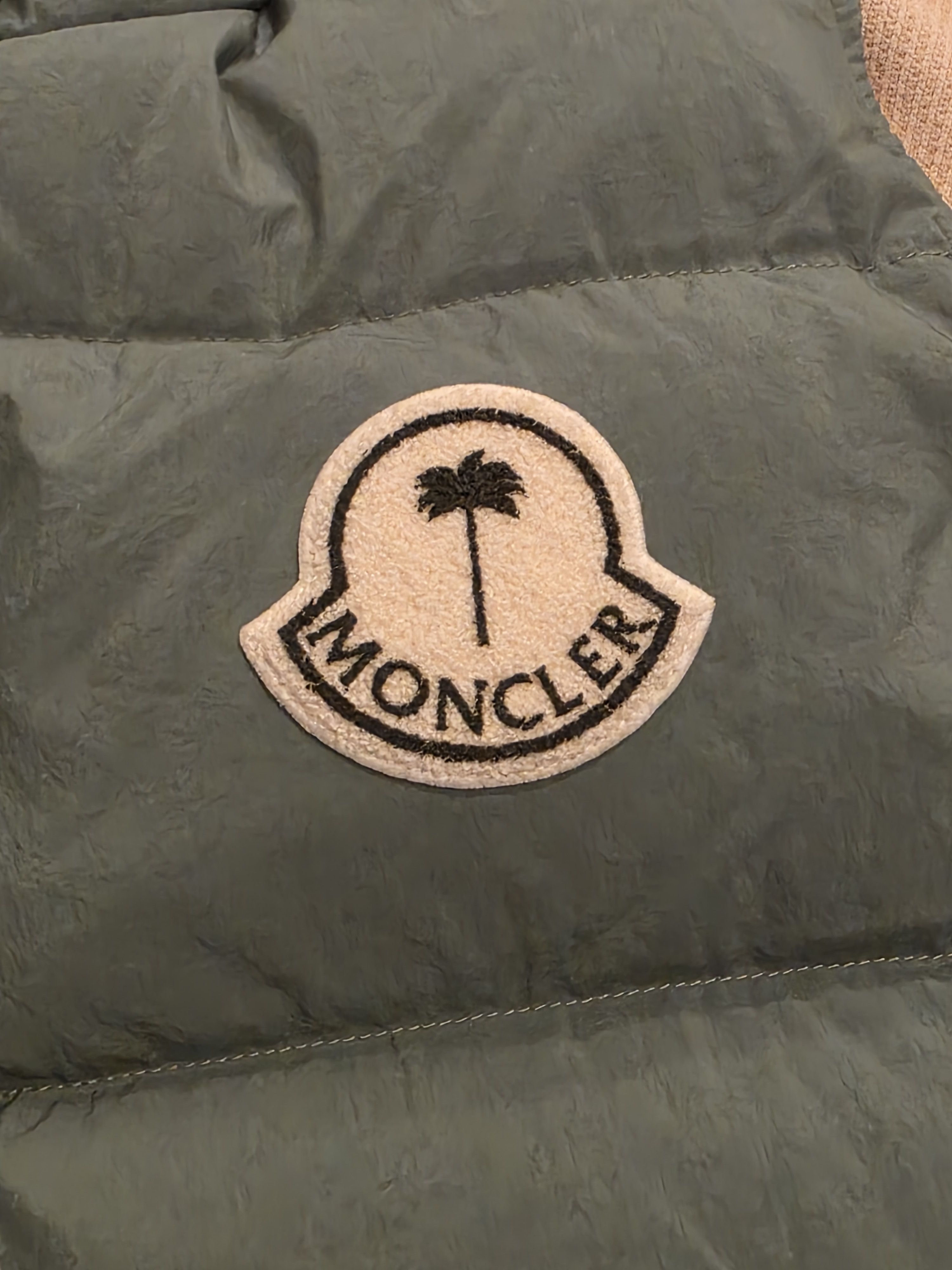 Moncler × Palm Angels Moncler x Palm Angels Rodmar Down Vest Sz 3 Size US L / EU 52-54 / 3 - 3 Thumbnail