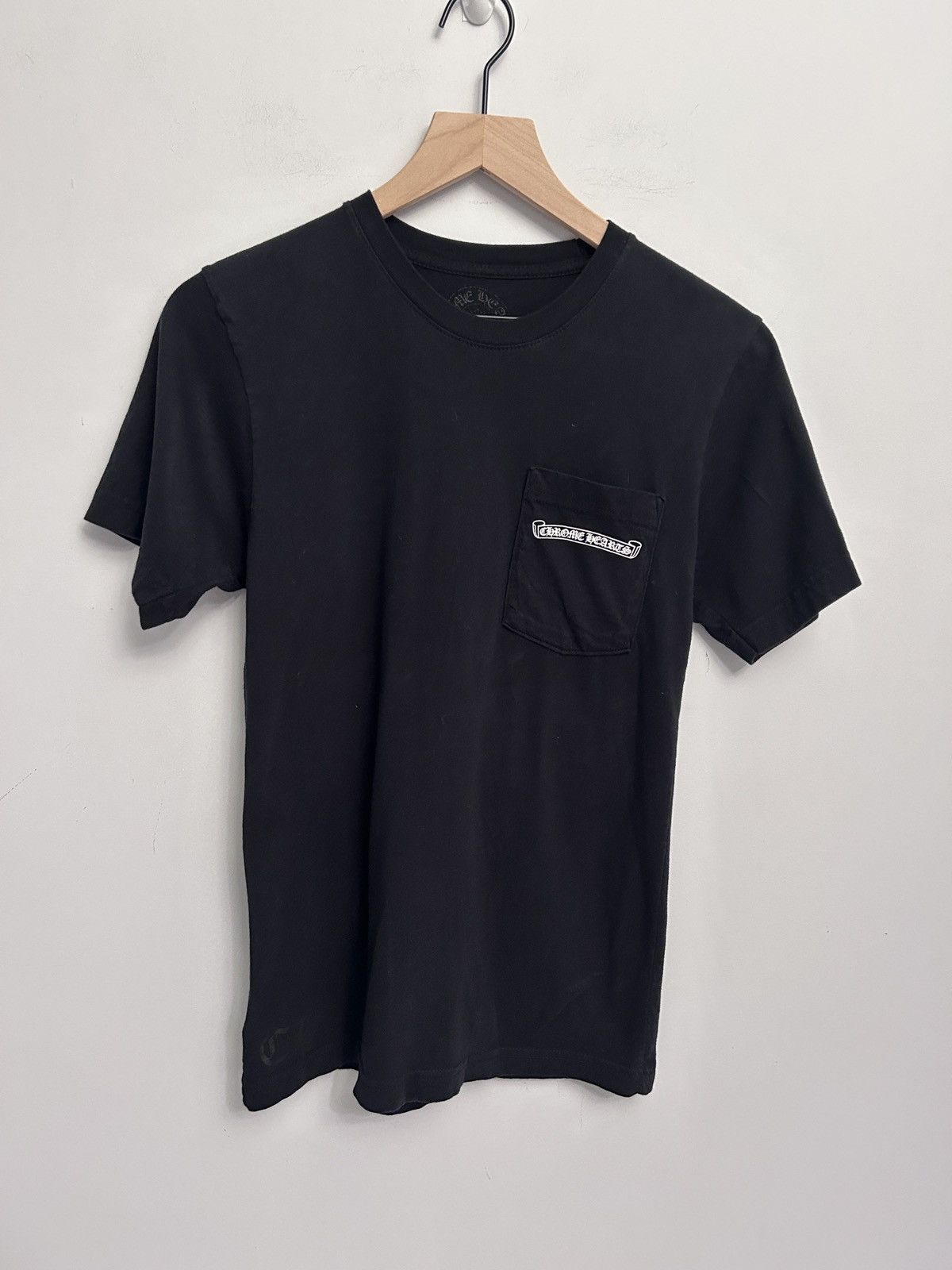 Chrome Hearts Chrome Hearts Scroll ShoulderLogo Pocket T-Shirt - Black S Size S / US 4 / IT 40 - 2 Thumbnail