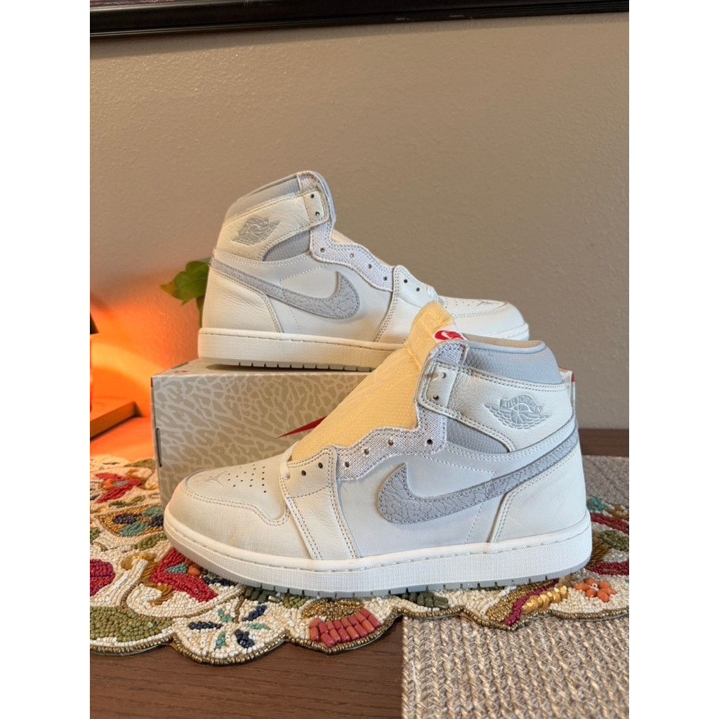 Jordan Brand × Nike Jordan 1 Retro High OG Elephant Sail University Red Neutral Size US 14 / EU 47 - 1 Thumbnail