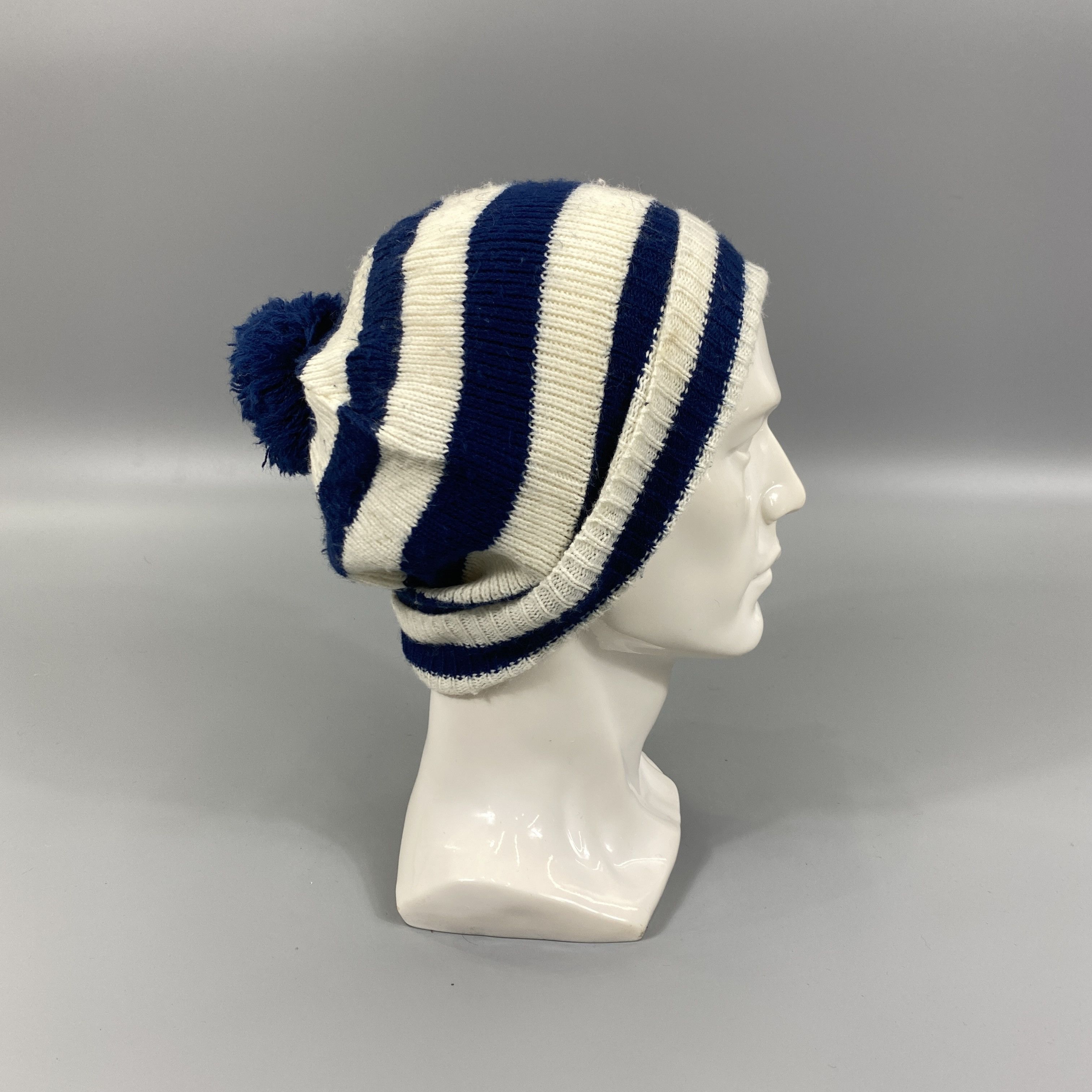 Japanese Brand Stripes Beanie Pom Pom-BN781 Size ONE SIZE - 4 Thumbnail