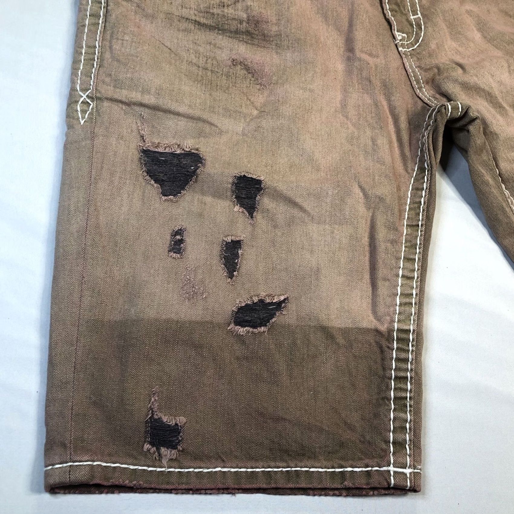 Vintage Rock Revival Ernest Mens 40 Pink Jean Shorts Studded Patchwork Distressed 13" Inseam Regular Fit Blood Line Rock Revival Ernest Men's Shorts Size US 40 / EU 56 - 7 Thumbnail
