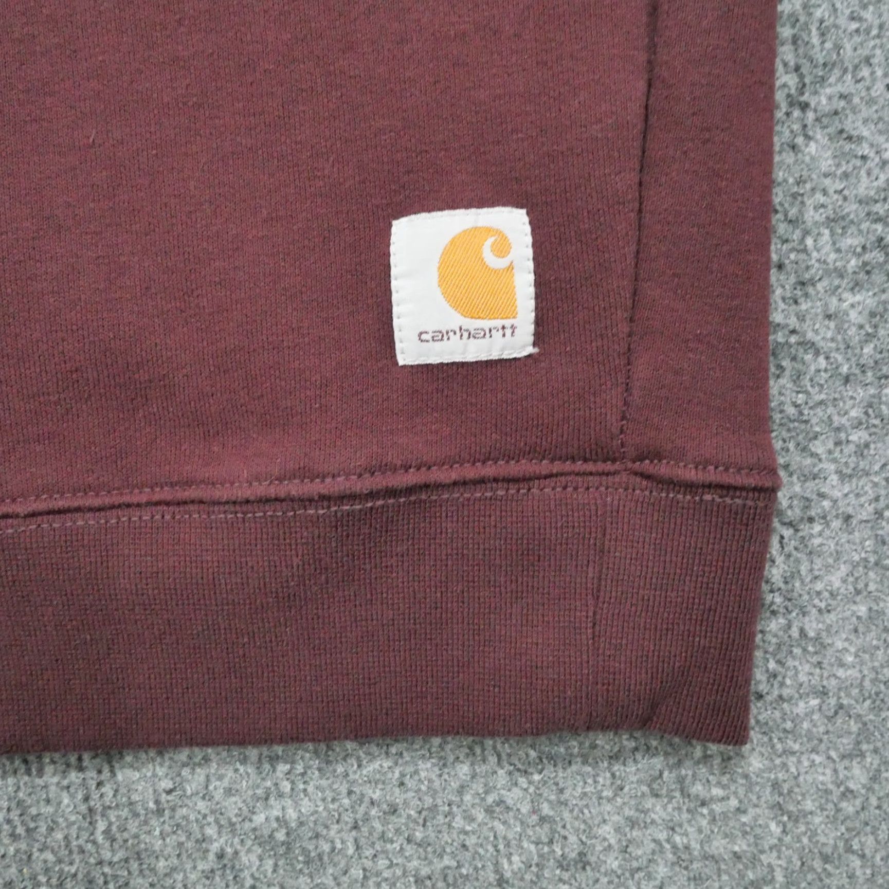 Carhartt Carhartt Sweatshirt Mens Small Red Pullover Logo Arm Spellout Regular S Red Mens Sweatshirt Pullover Carhartt Sport Style Pattern Solid Fanatics? Size US S / EU 44-46 / 1 - 2 Thumbnail
