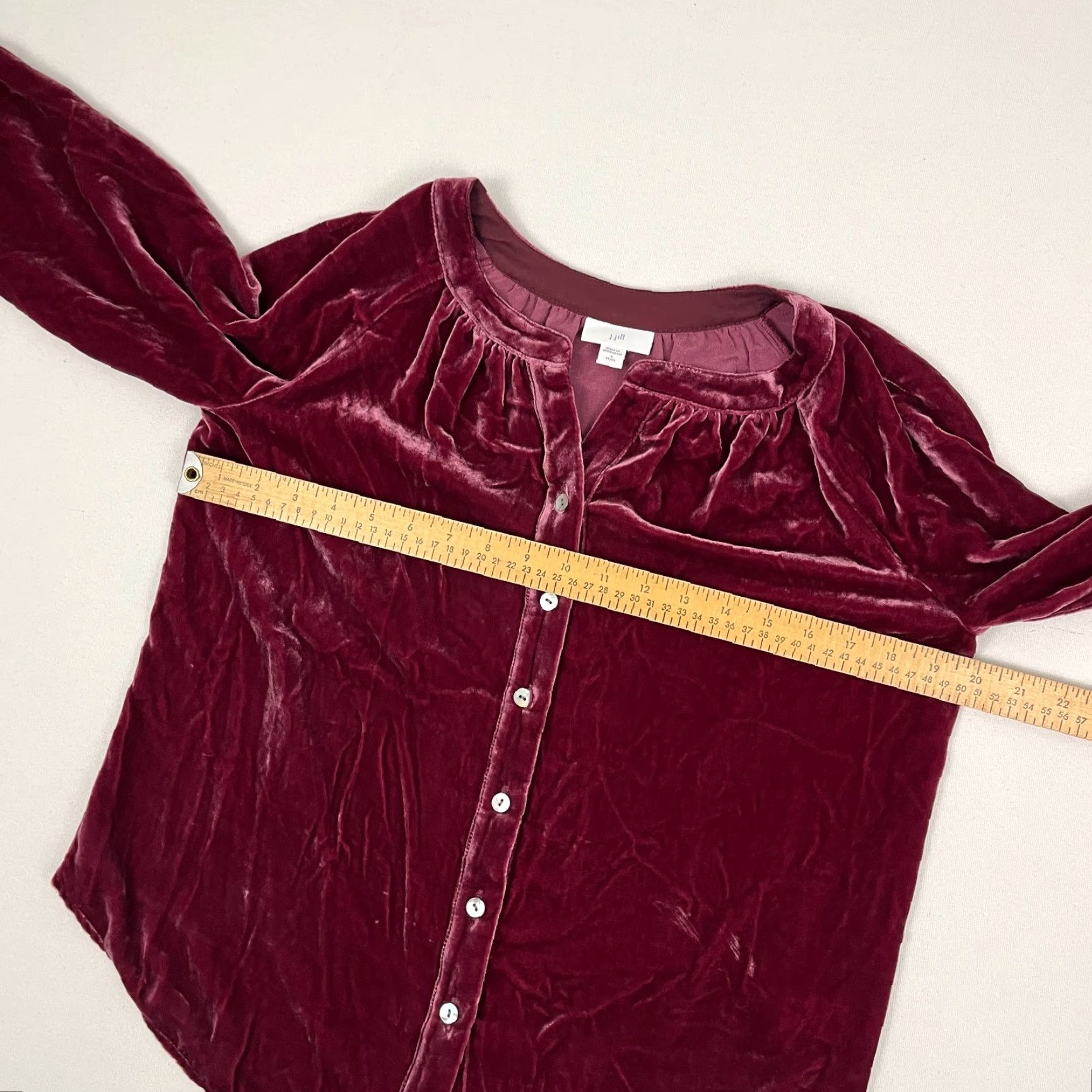 J. Jill J. Jill Blouse Top Womens Small Red Silk Blend Velvet Bordeaux Gothic Y2K Shirt Top Casual Womens Small Red Velvet Silk Blend Gothic Y2K Size S / US 4 / IT 40 - 5 Thumbnail