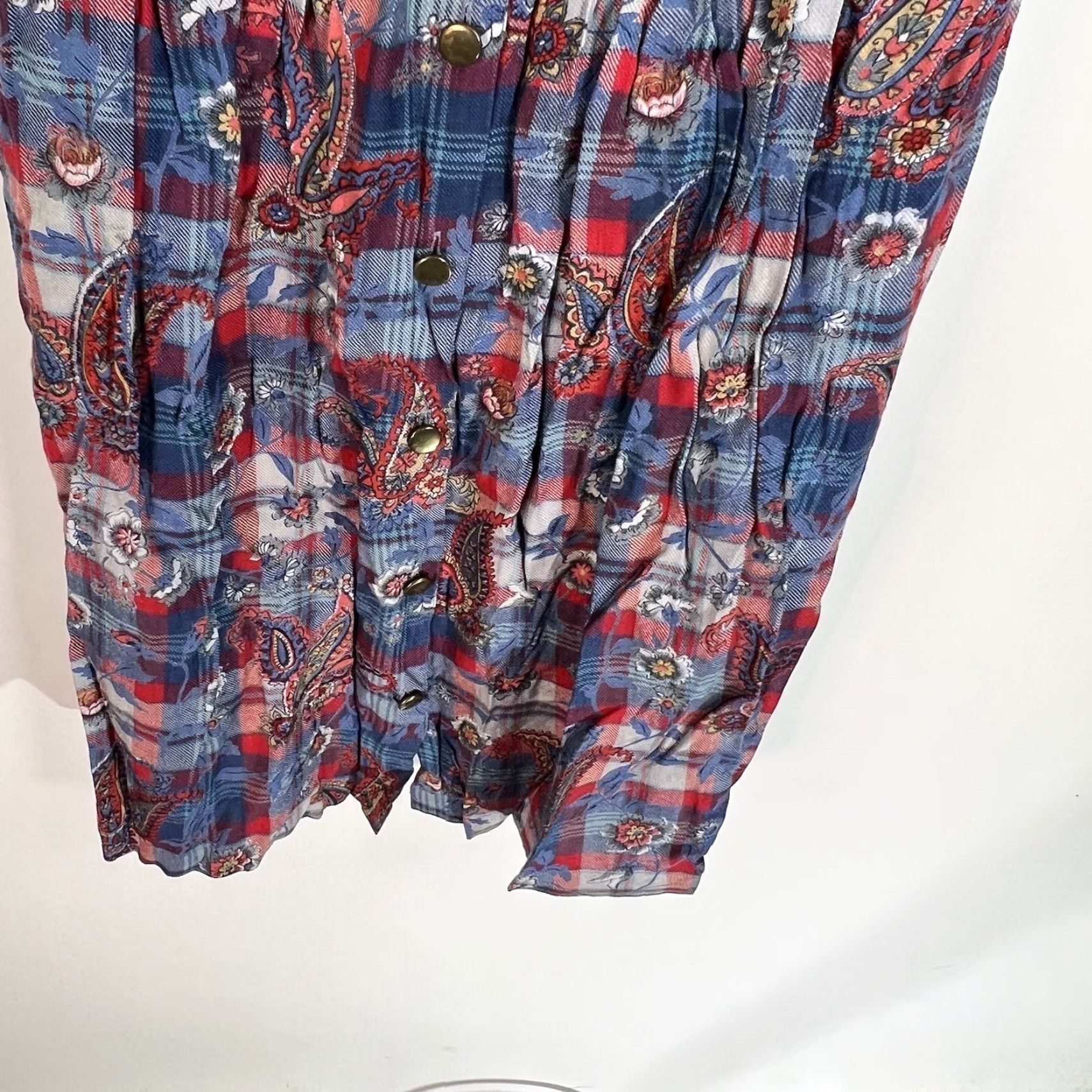 Vintage VINTAGE Cotton Collection Dress Women S Blue Red Paisley Print Midi 1980s Collared Drop Waist Button Long Sleeve Adult Small Clothing Mens/ Womens Size S / US 4 / IT 40 - 5 Thumbnail